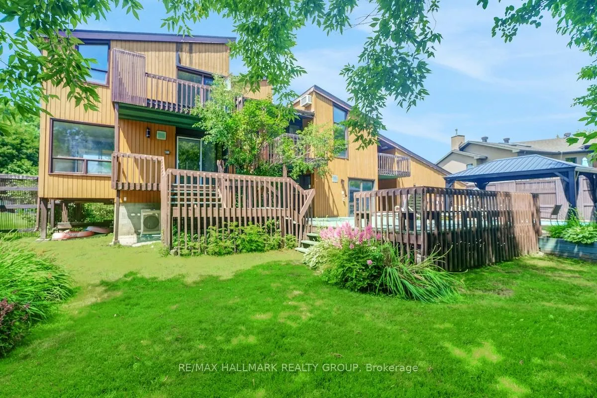 Photo 1130 of 152 Dorothea Drive S, Ottawa, Mooneys Bay/Revelstoke — HOMEH