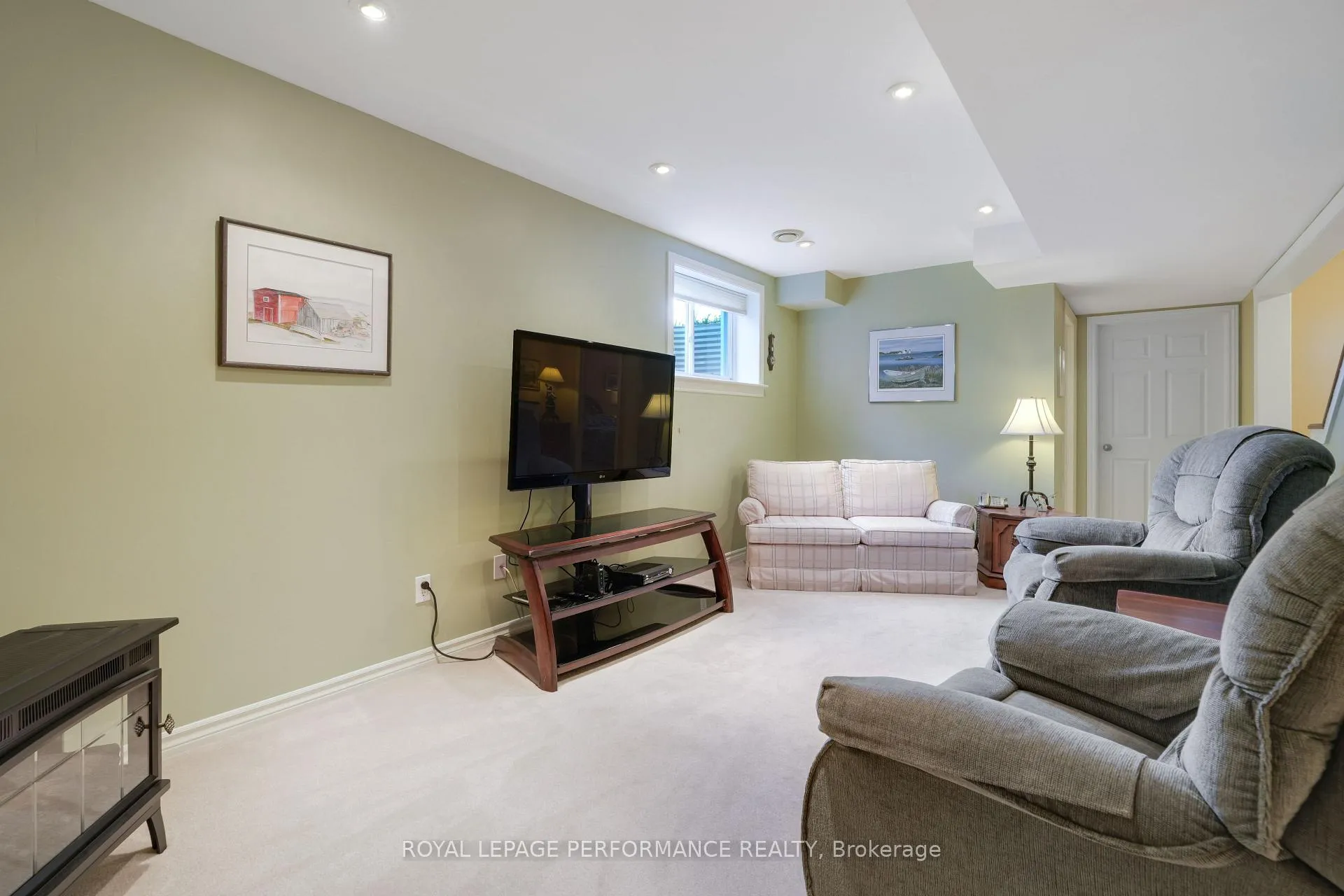 Photo 15 of 240 Bulrush Crescent, Ottawa, Blossom Park/Kemp Park/Findlay Creek — HOMEH