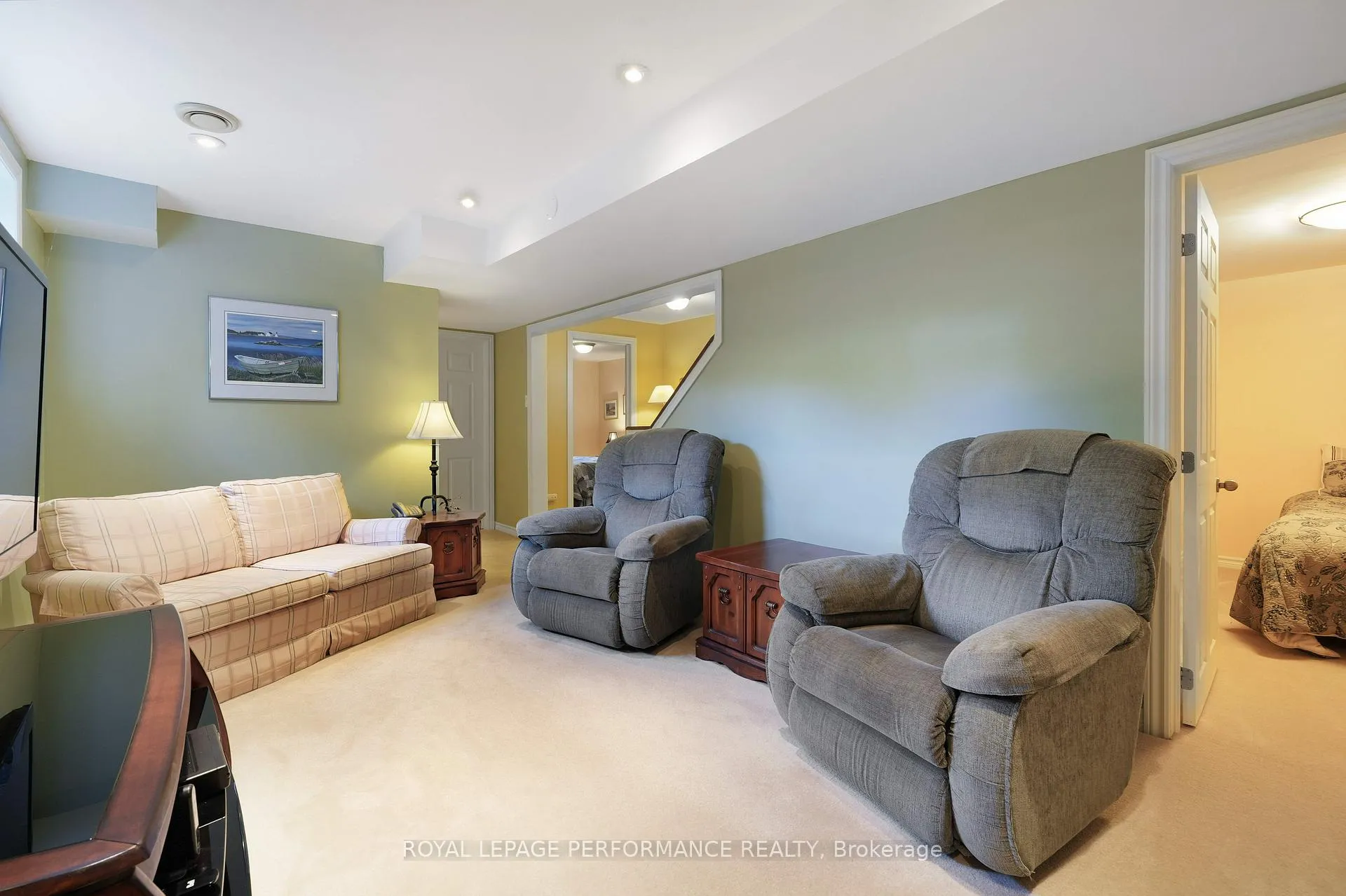 Photo 16 of 240 Bulrush Crescent, Ottawa, Blossom Park/Kemp Park/Findlay Creek — HOMEH