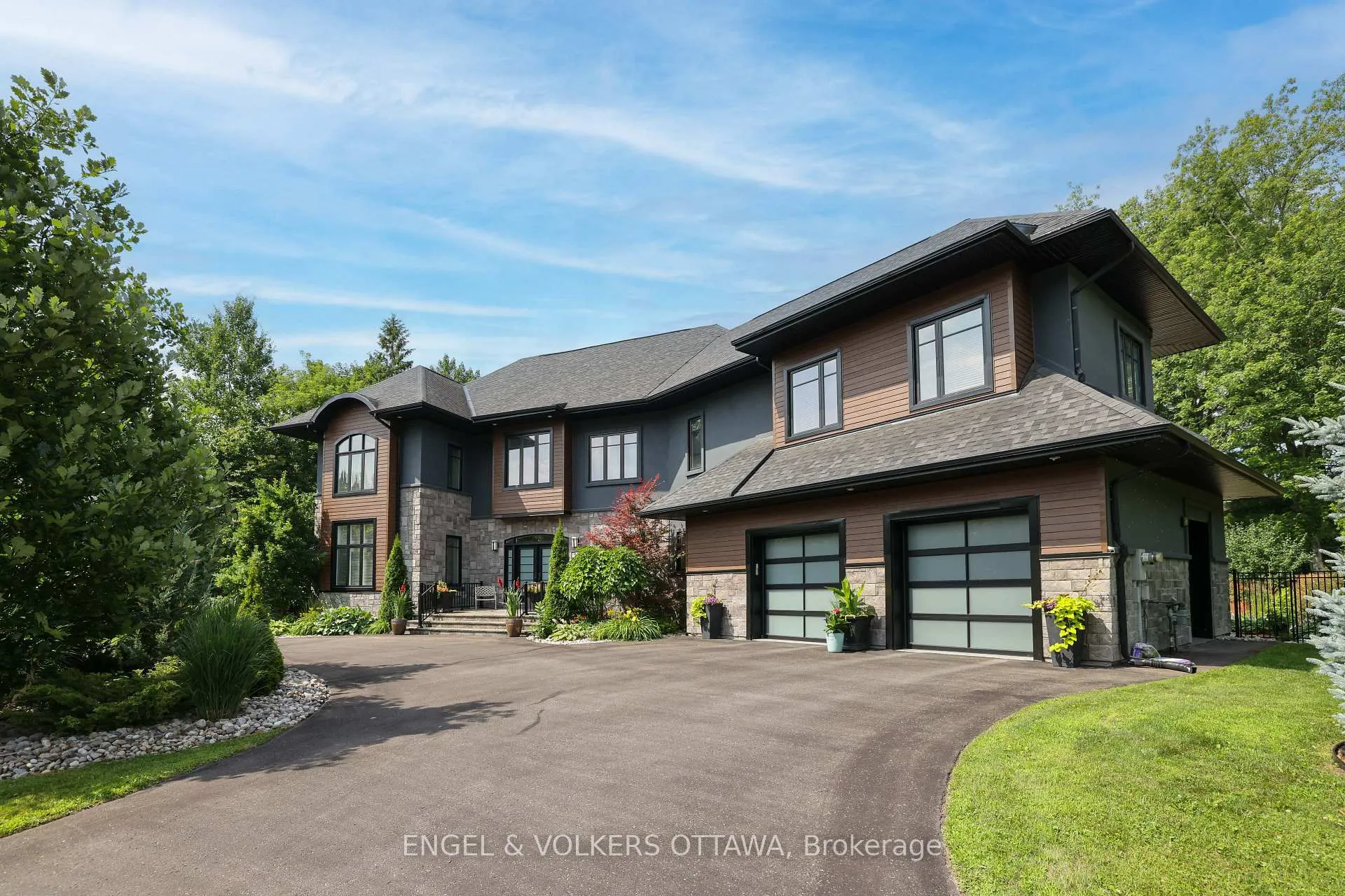 Photo 38 of 25 Kaymar Drive, Ottawa, Rothwell Heights — HOMEH