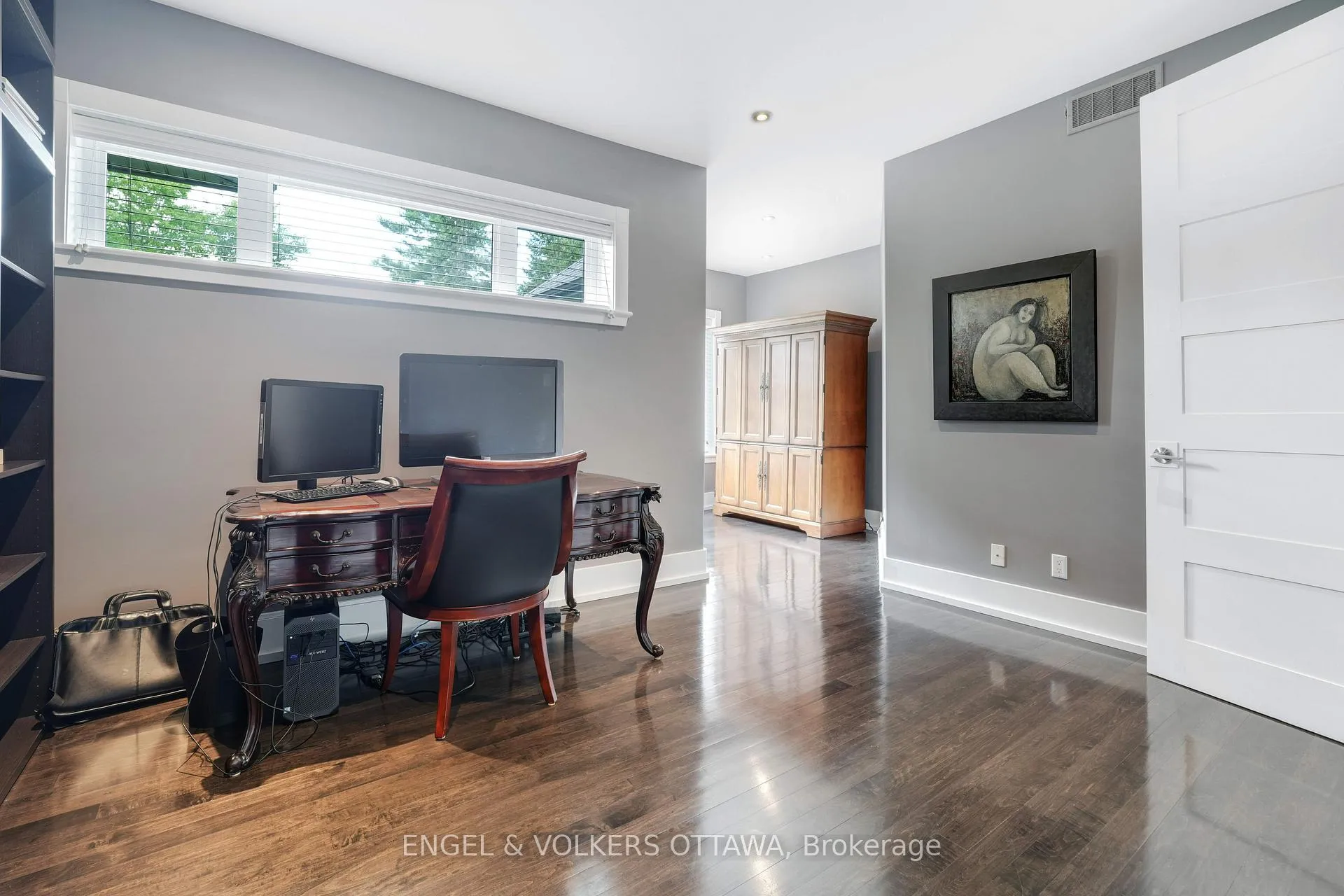 Photo 687 of 25 Kaymar Drive, Ottawa, Rothwell Heights — HOMEH