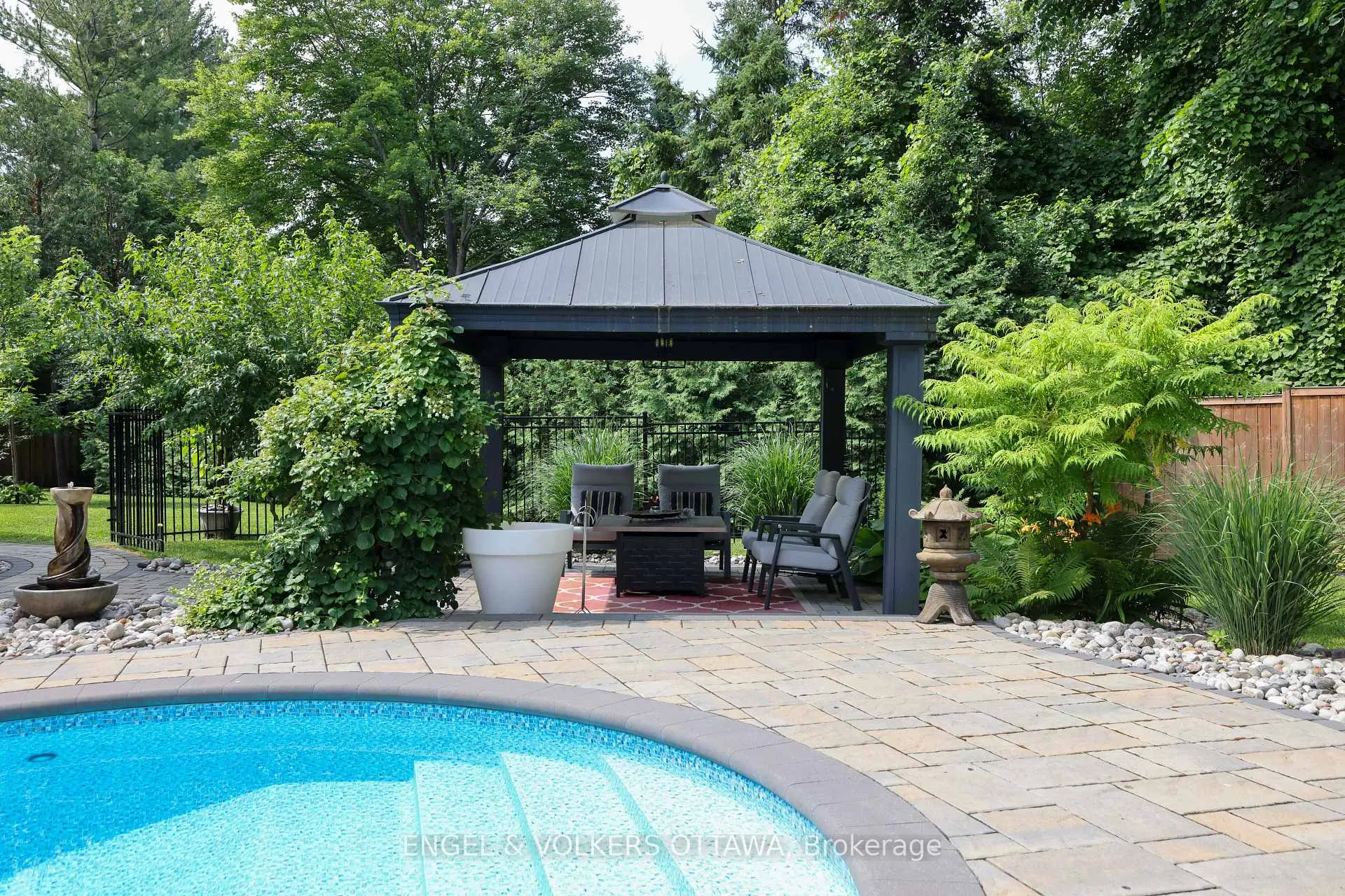 Photo 1000 of 25 Kaymar Drive, Ottawa, Rothwell Heights — HOMEH