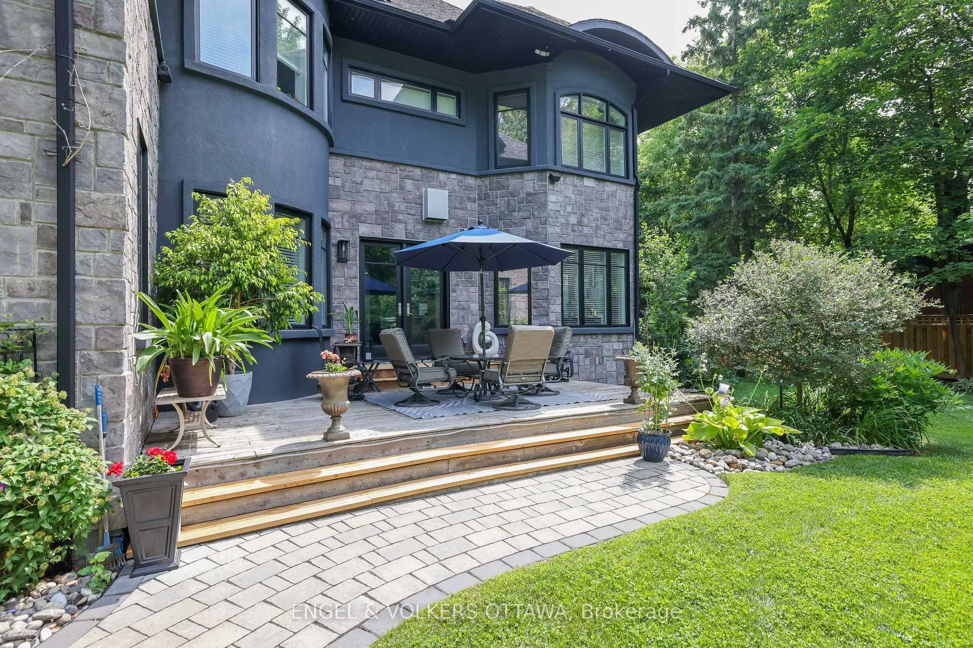 Photo 1036 of 25 Kaymar Drive, Ottawa, Rothwell Heights — HOMEH