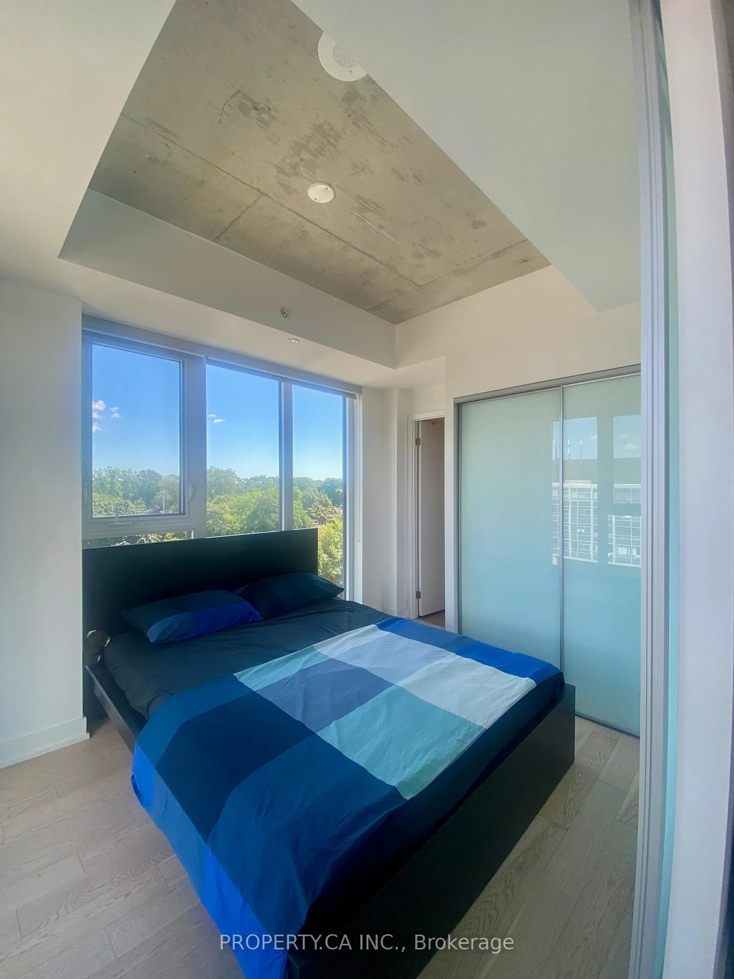 Photo 6 of Unit 607, 665 Kingston Road, Toronto, The Beaches — HOMEH
