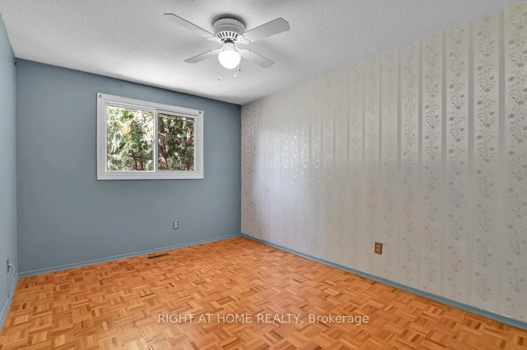 Photo 364 of 2483 Gravelle Crescent, Ottawa, Blackburn Hamlet — HOMEH