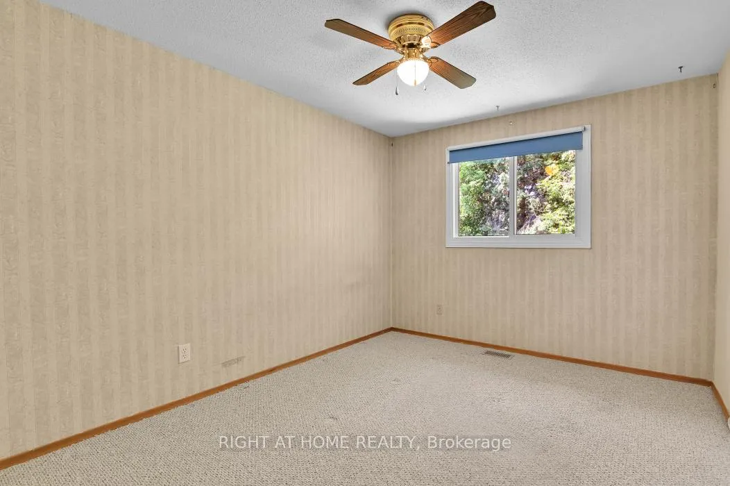 Photo 390 of 2483 Gravelle Crescent, Ottawa, Blackburn Hamlet — HOMEH