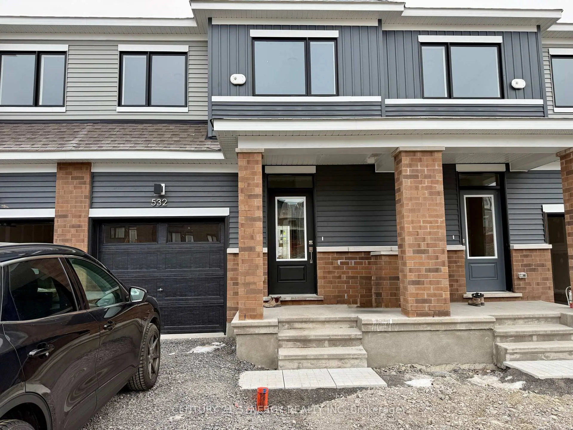 Photo 2 of 532 Promontory Place, Ottawa, Barrhaven - Half Moon Bay — HOMEH