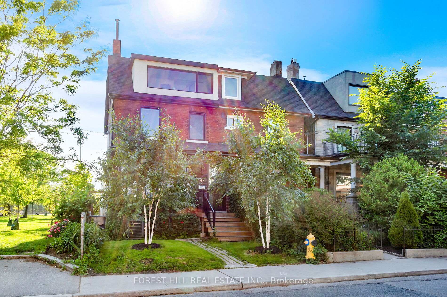 Photo 2 of Unit Upper, 148 Gore Vale Avenue, Toronto, Trinity-Bellwoods — HOMEH