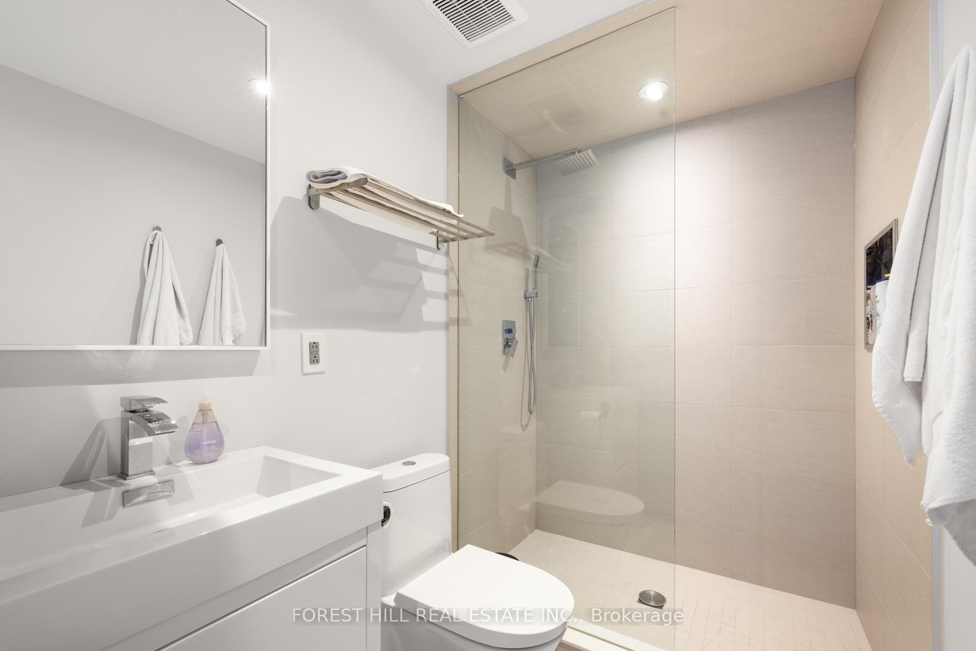 Photo 21 of Unit Upper, 148 Gore Vale Avenue, Toronto, Trinity-Bellwoods — HOMEH