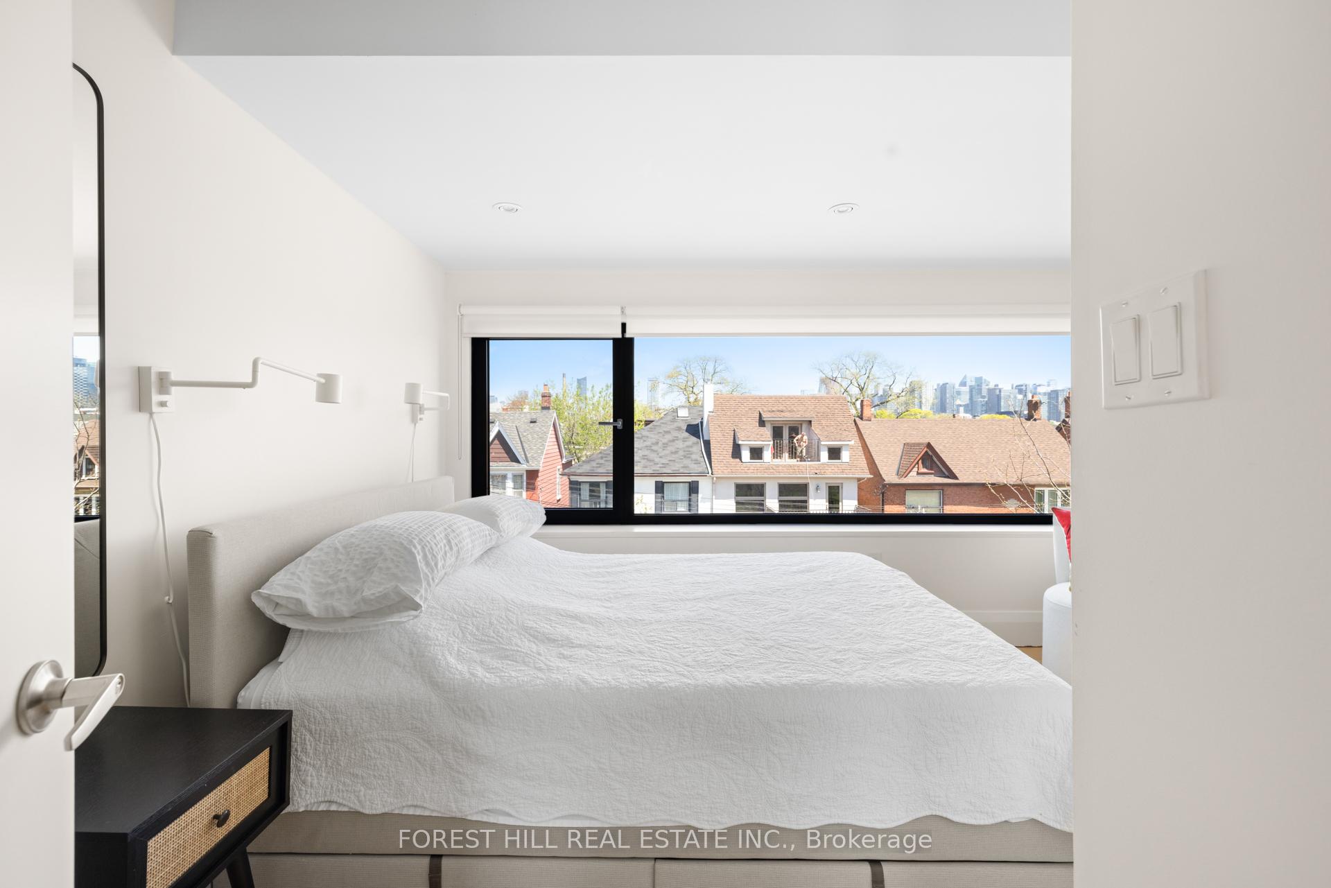 Photo 22 of Unit Upper, 148 Gore Vale Avenue, Toronto, Trinity-Bellwoods — HOMEH