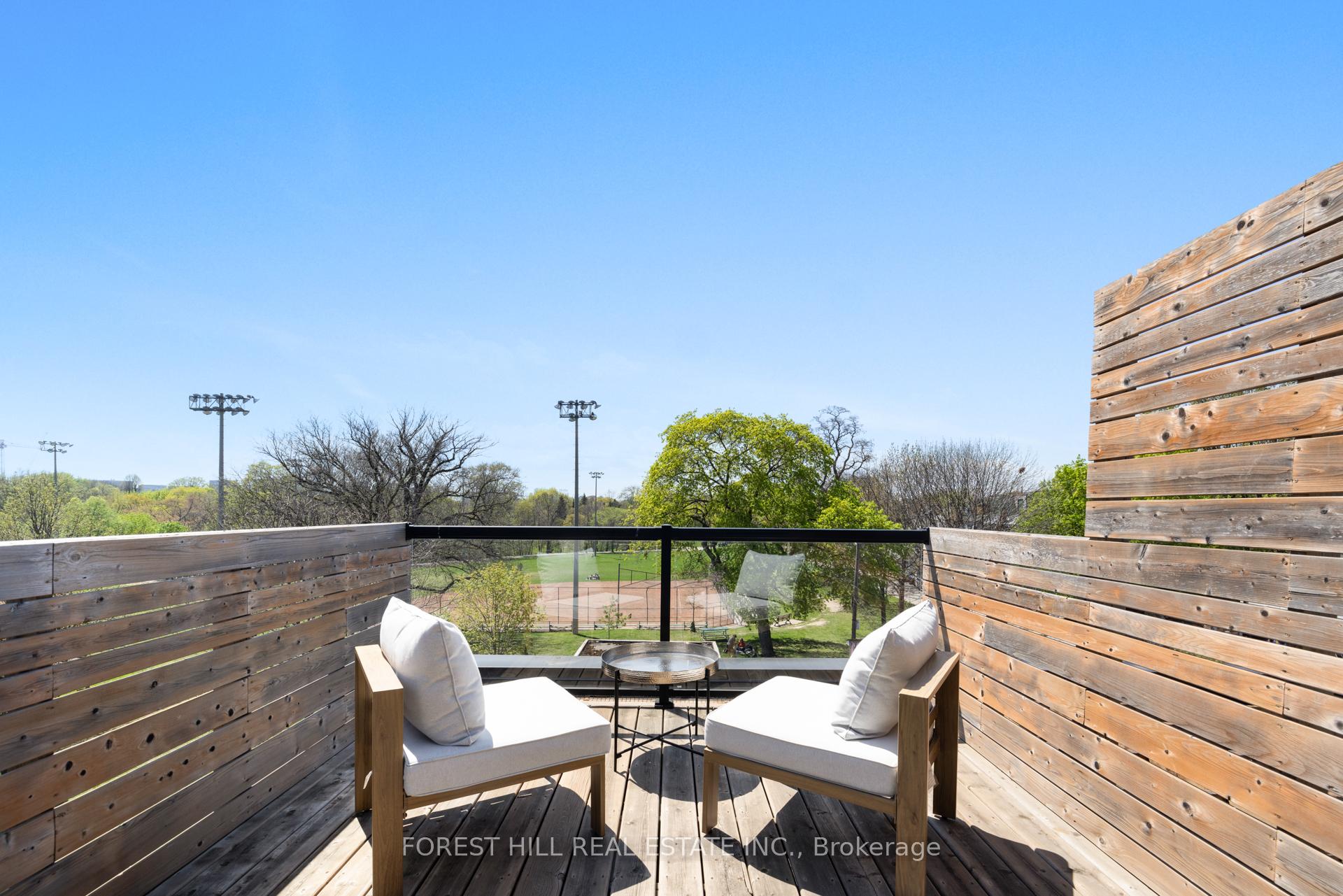 Photo 28 of Unit Upper, 148 Gore Vale Avenue, Toronto, Trinity-Bellwoods — HOMEH