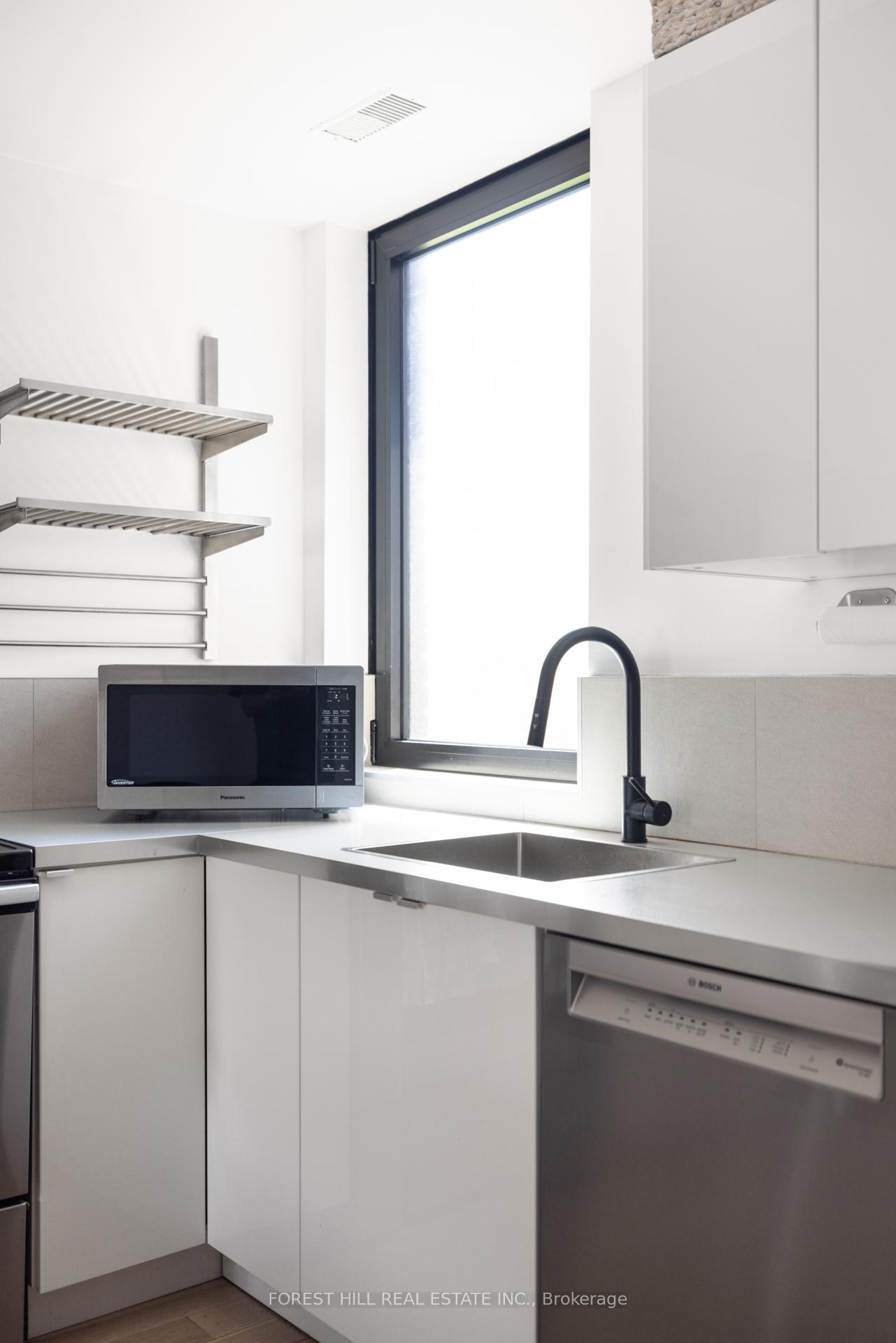 Photo 41 of Unit Upper, 148 Gore Vale Avenue, Toronto, Trinity-Bellwoods — HOMEH
