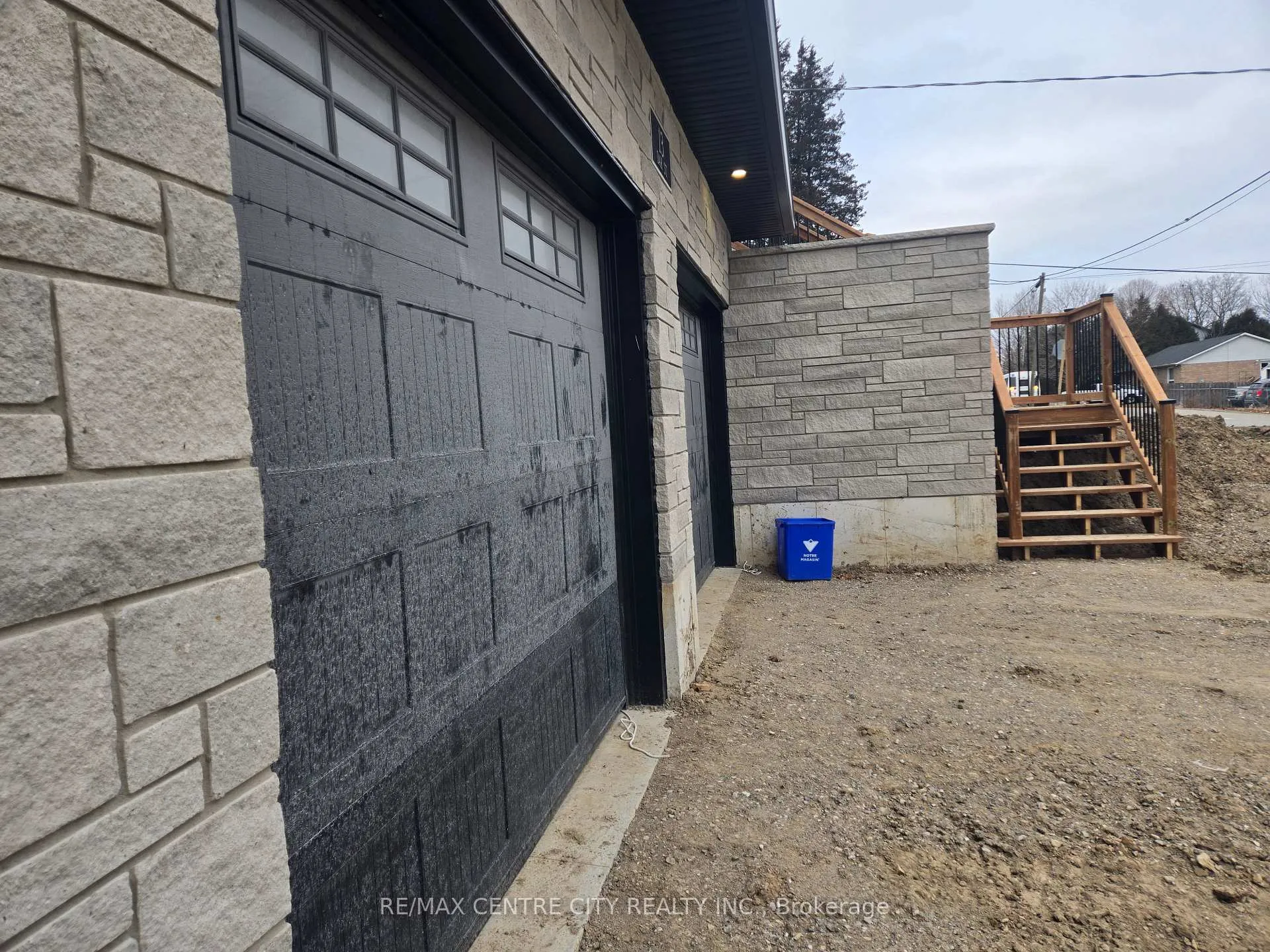 Photo 86 of Unit Lower, 13 Oak Street, Bayham, Vienna — HOMEH