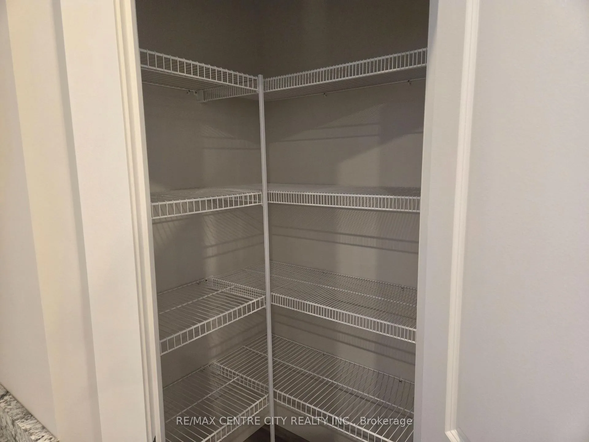 Photo 150 of Unit Lower, 13 Oak Street, Bayham, Vienna — HOMEH