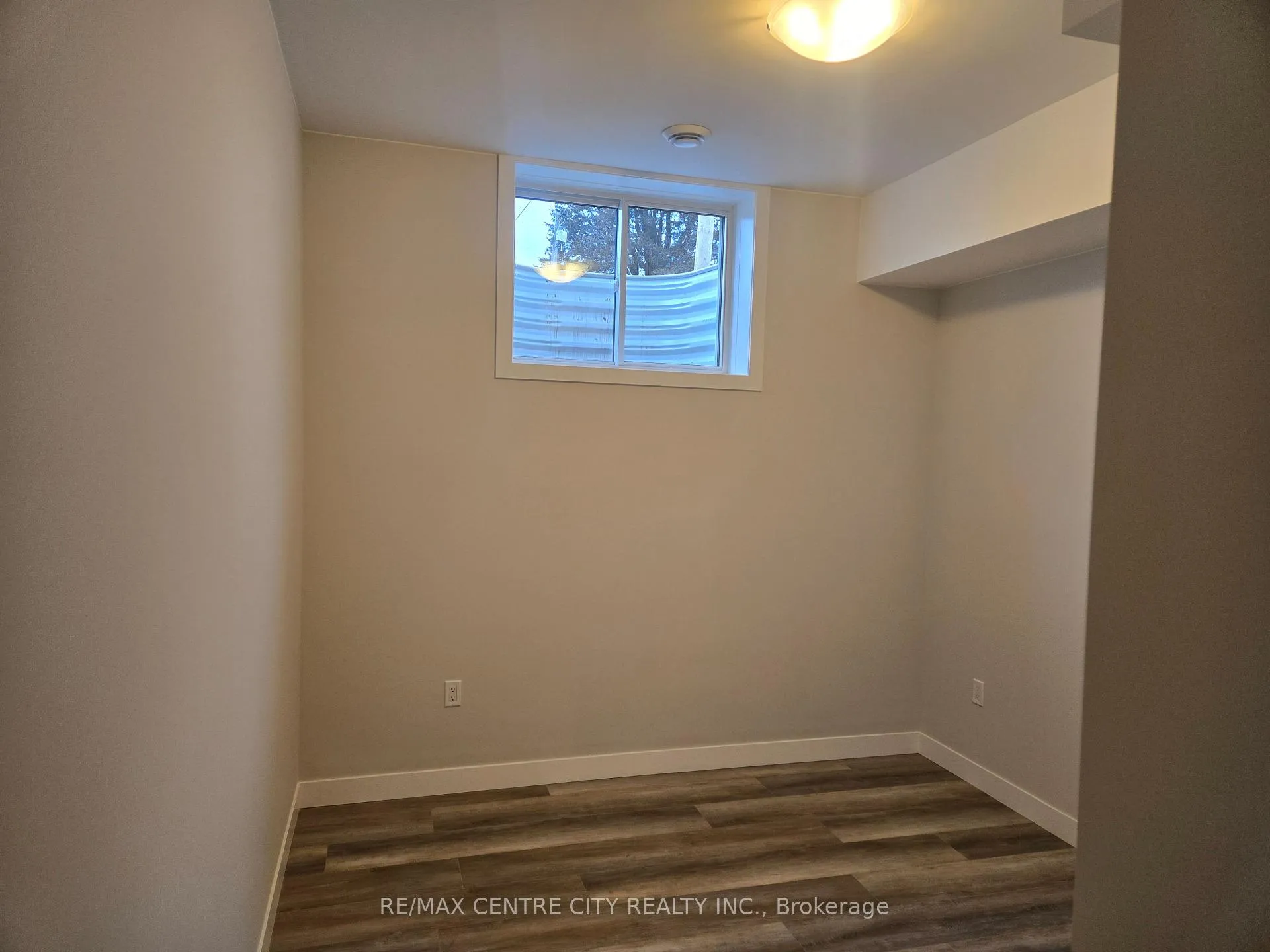 Photo 254 of Unit Lower, 13 Oak Street, Bayham, Vienna — HOMEH
