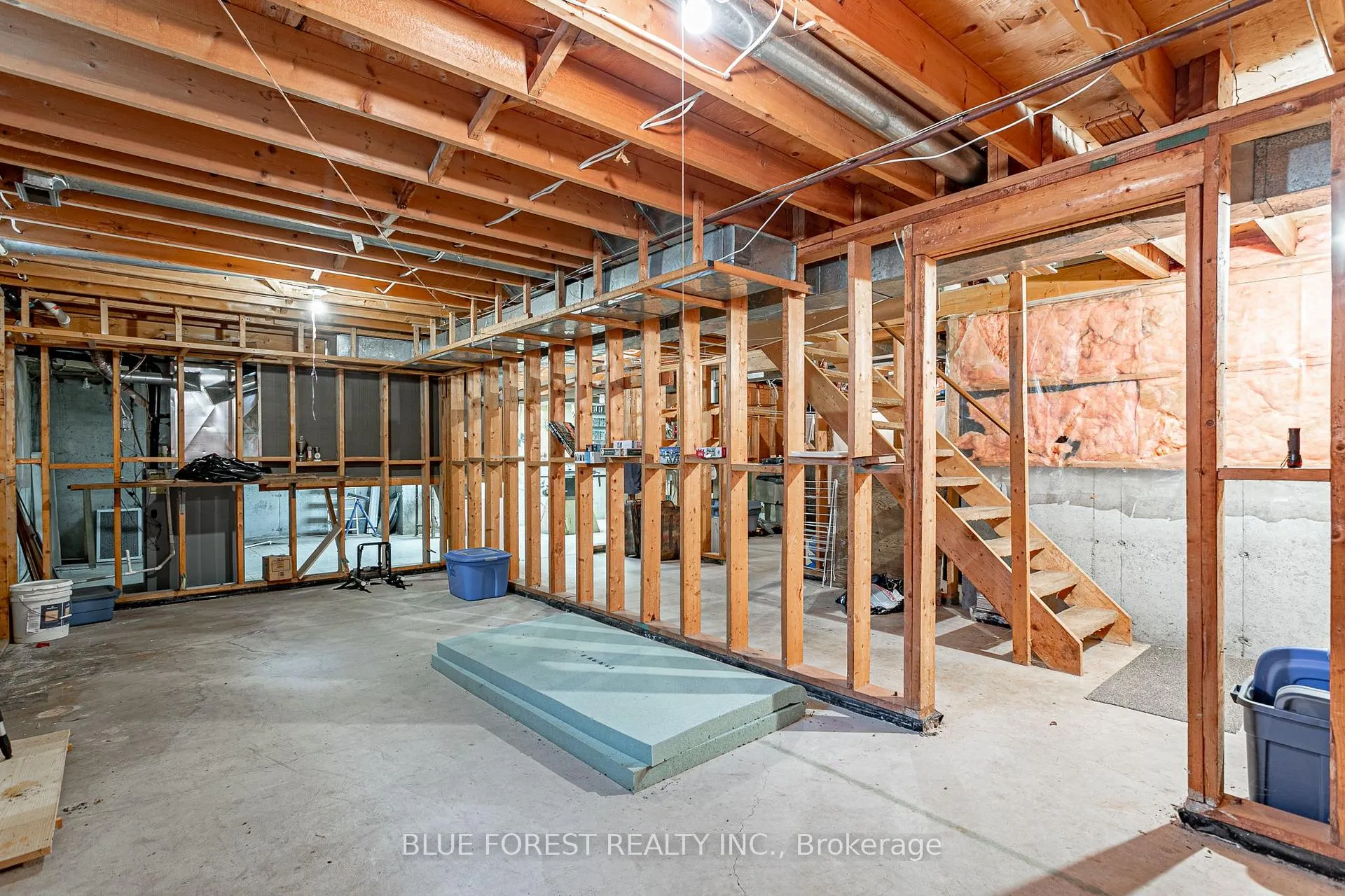 Photo 26 of 188 Scarlett Circle, Thames Centre, Dorchester — HOMEH