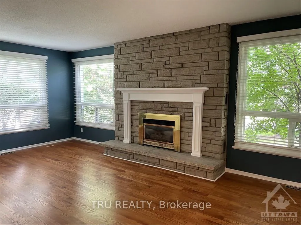 Photo 49 of 41 Clovelly Road, Ottawa, Rothwell Heights — HOMEH