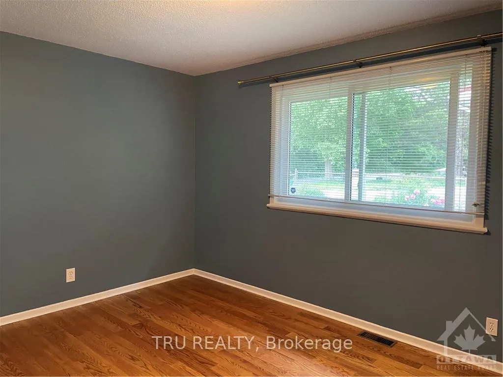 Photo 133 of 41 Clovelly Road, Ottawa, Rothwell Heights — HOMEH