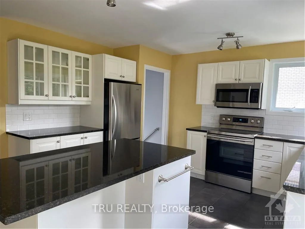 Photo 187 of 41 Clovelly Road, Ottawa, Rothwell Heights — HOMEH