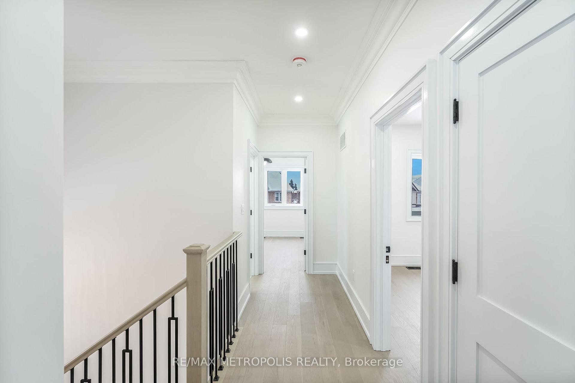 Photo 18 of 20 Hearth Place, Scarborough, Highland Creek — HOMEH