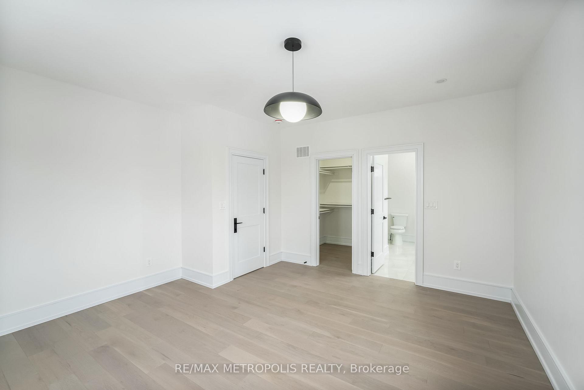 Photo 21 of 20 Hearth Place, Scarborough, Highland Creek — HOMEH