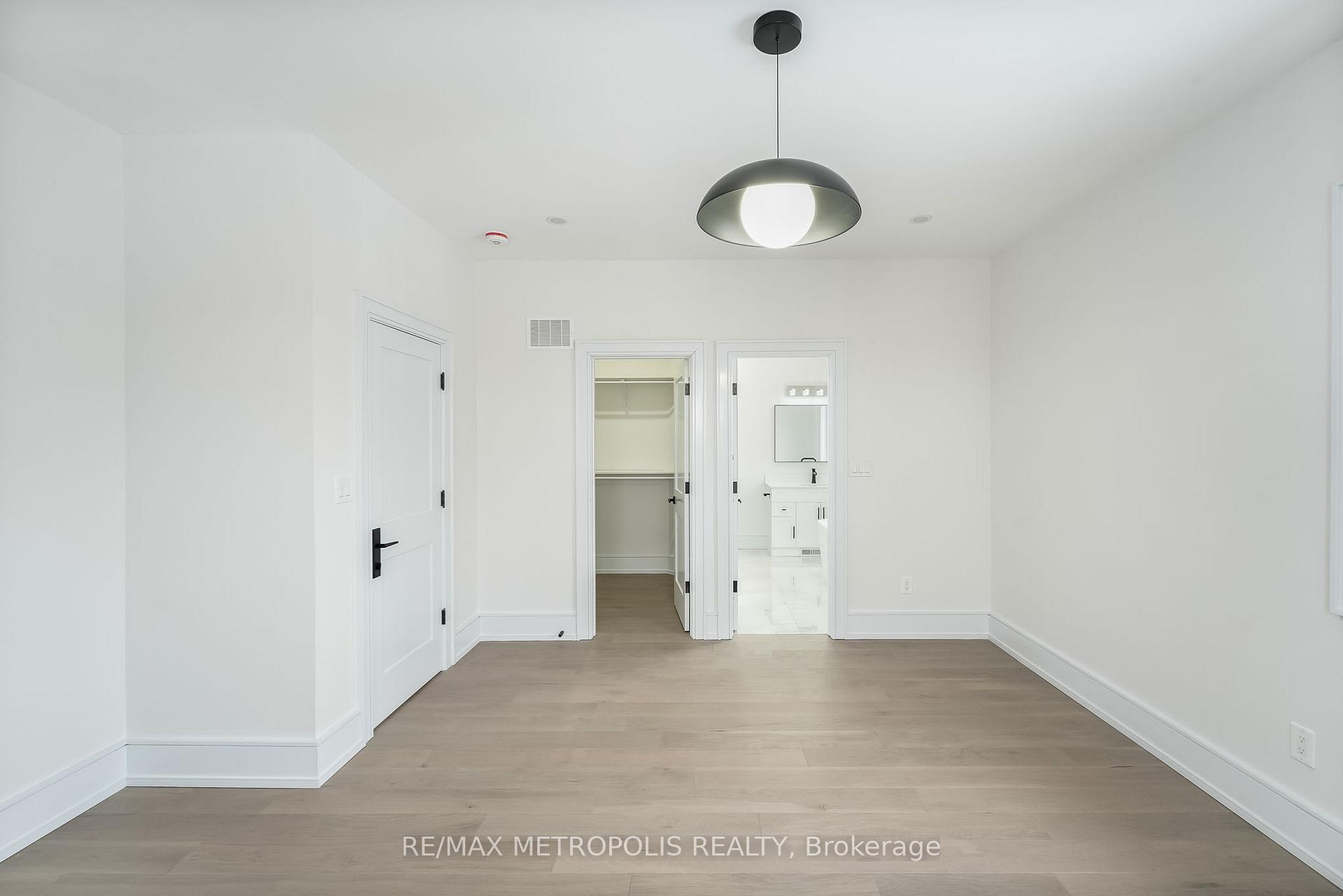 Photo 22 of 20 Hearth Place, Scarborough, Highland Creek — HOMEH