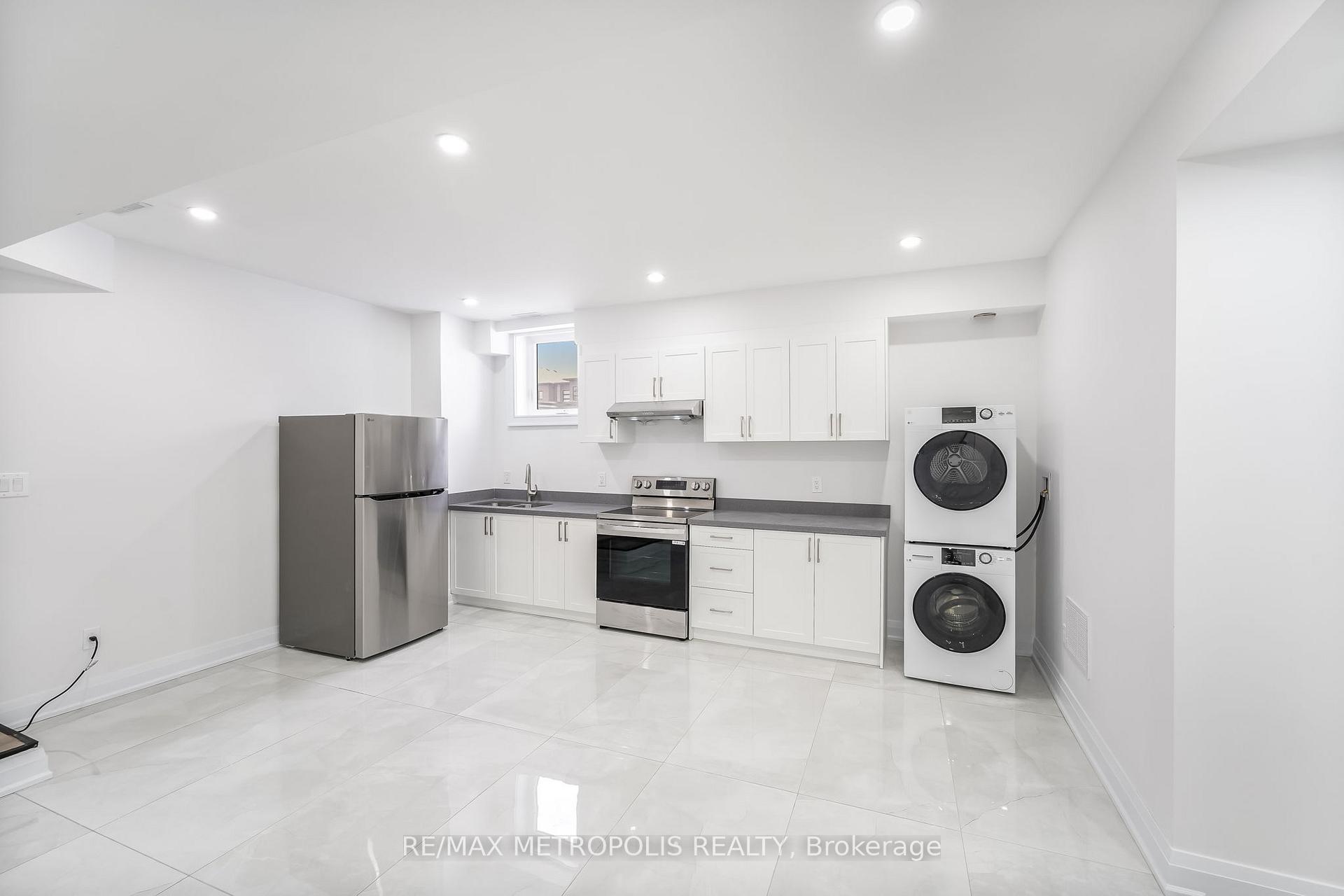 Photo 34 of 20 Hearth Place, Scarborough, Highland Creek — HOMEH