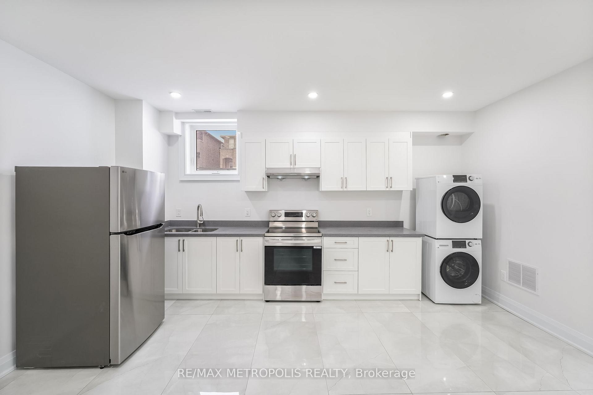 Photo 36 of 20 Hearth Place, Scarborough, Highland Creek — HOMEH