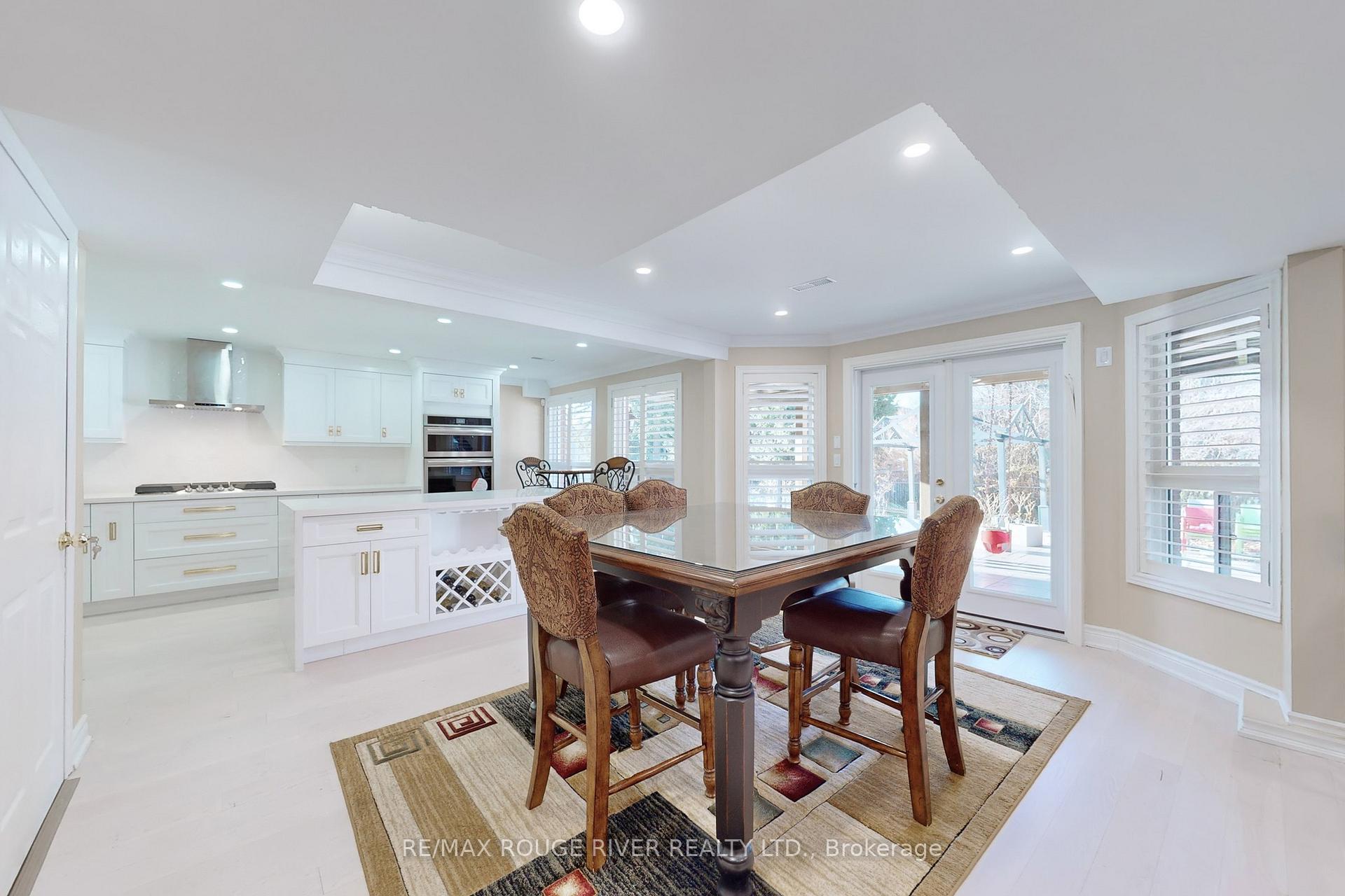 Photo 6 of 25 Linderwood Drive, Scarborough, Centennial Scarborough — HOMEH