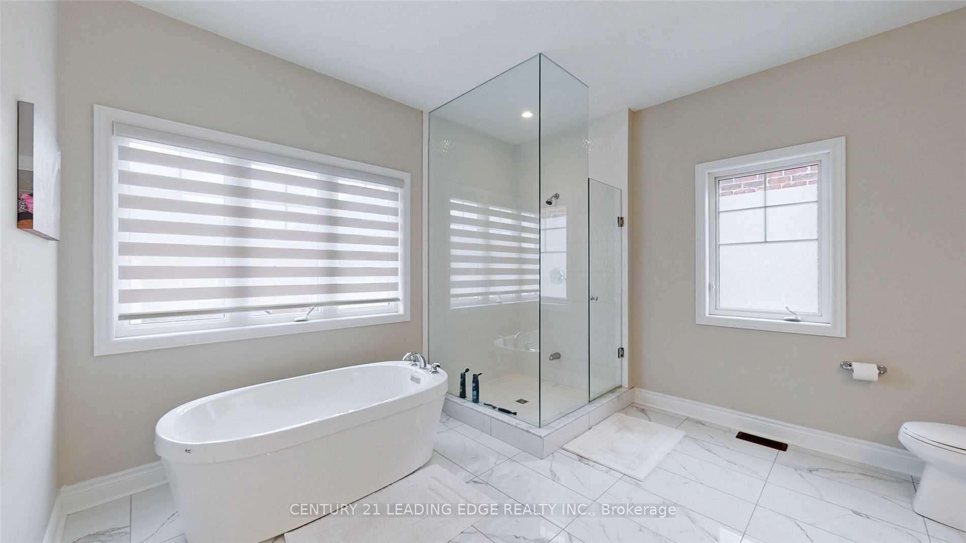 Photo 55 of 71 Ken Sinclair Crescent, Aurora, Aurora Estates — HOMEH