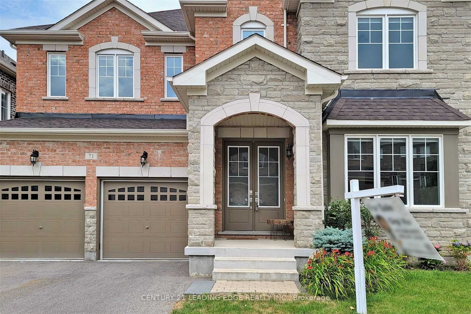 Photo 38 of 71 Ken Sinclair Crescent, Aurora, Aurora Estates — HOMEH