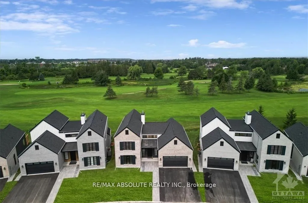 Photo 1 of 17 Trailway Circle, Ottawa, Stittsville (Central) — HOMEH