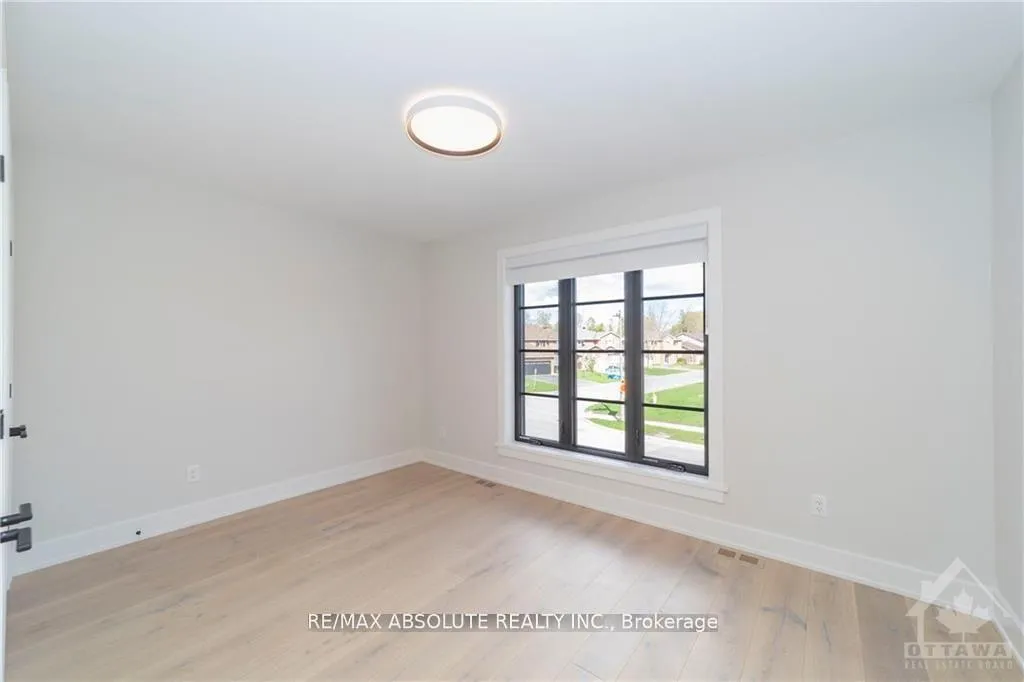 Photo 28 of 17 Trailway Circle, Ottawa, Stittsville (Central) — HOMEH