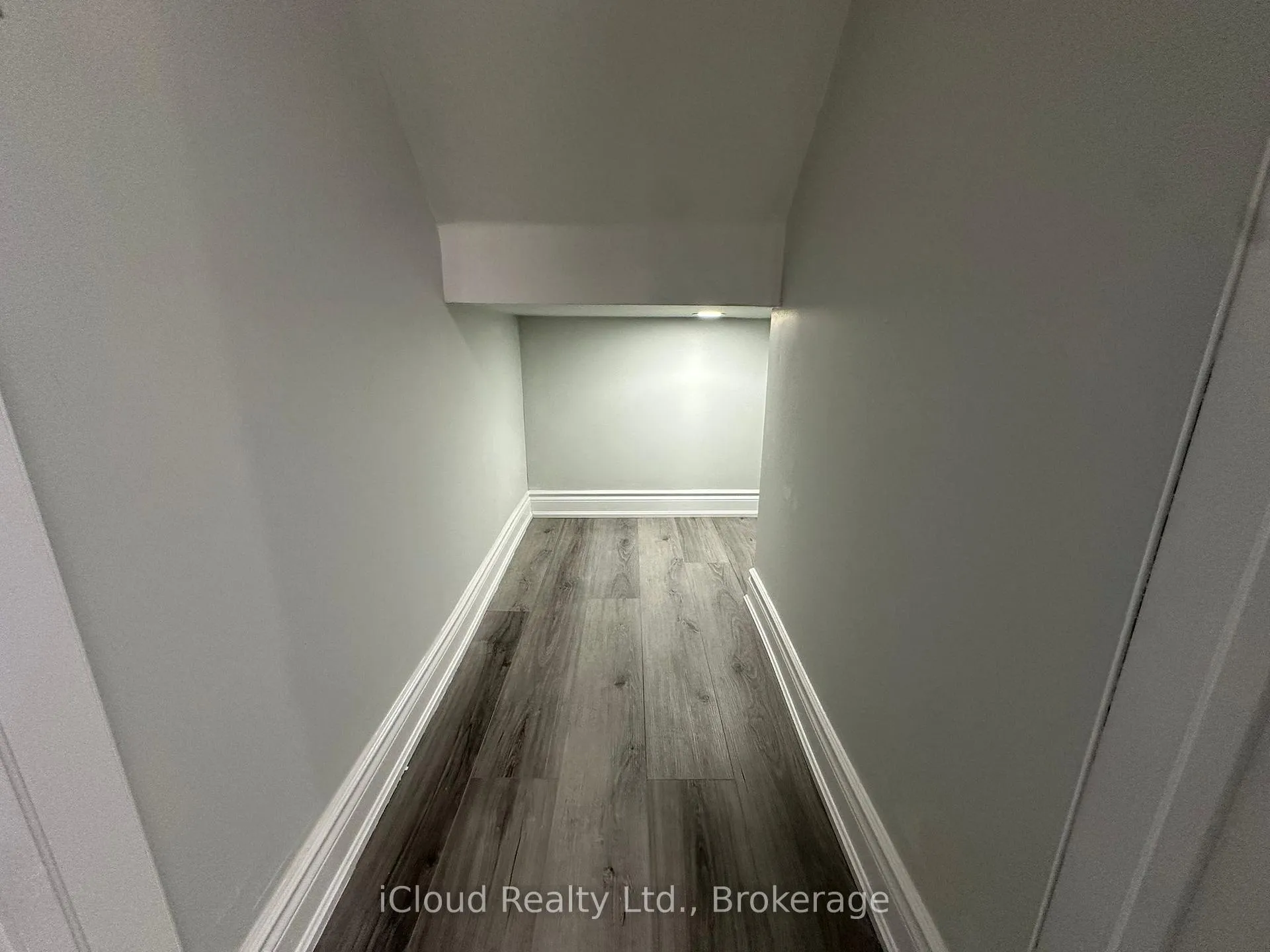 Photo 16 of 13 Raithby Crescent, Ajax, Central East — HOMEH
