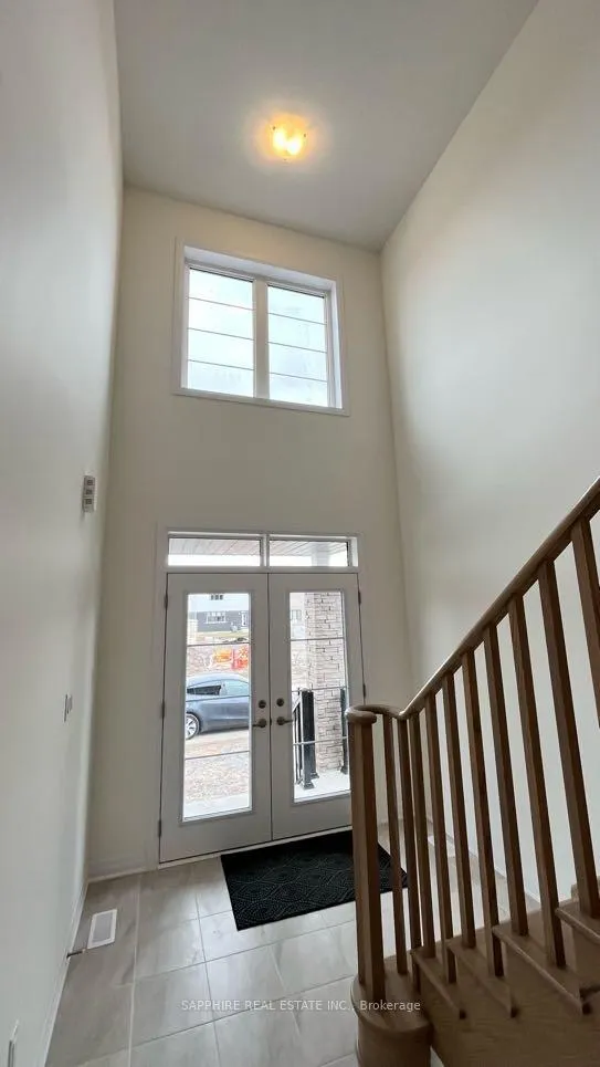 Photo 3 of 86 Canvas Crescent, Welland, Dain City — HOMEH