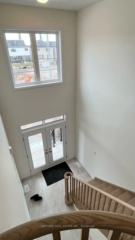 Photo 5 of 86 Canvas Crescent, Welland, Dain City — HOMEH