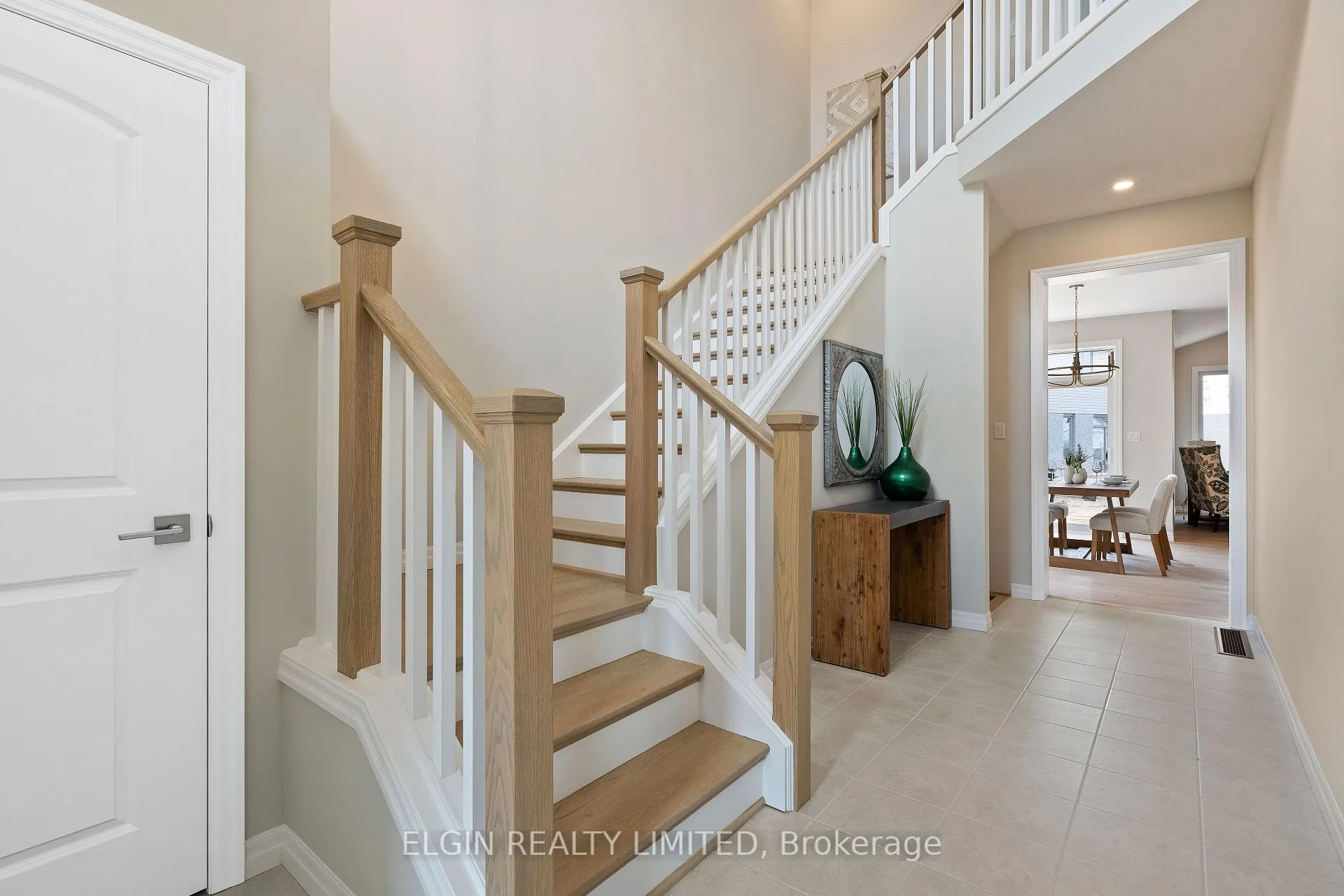 Photo 4 of 29 Hemlock Crescent, Aylmer — HOMEH