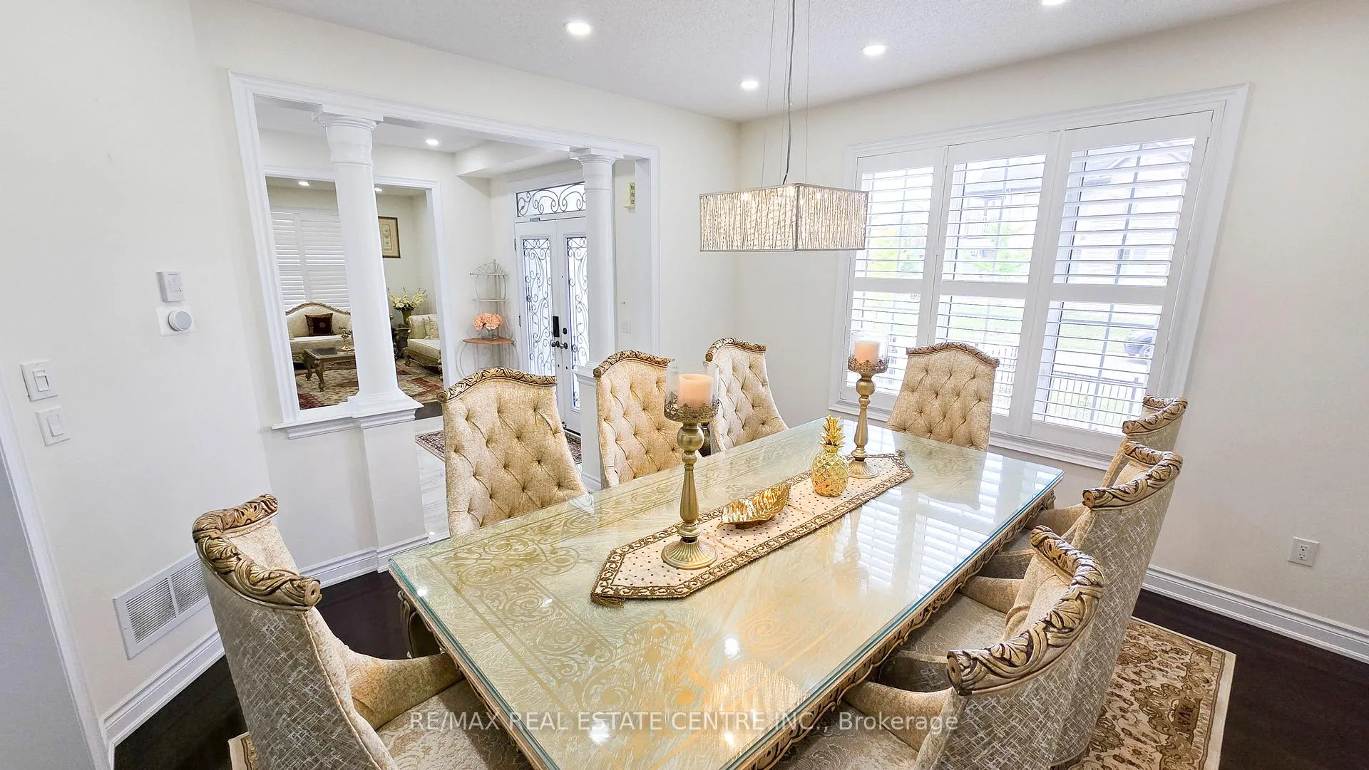 Photo 7 of 2 Buchanan Crescent, Brampton, Credit Valley — HOMEH