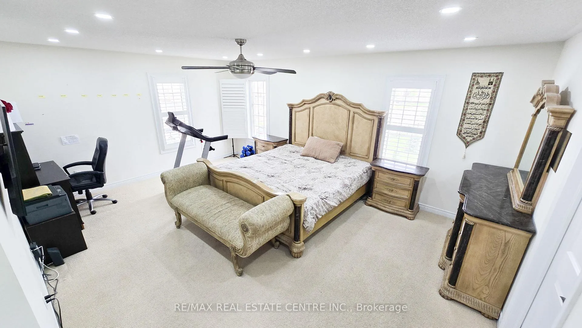Photo 25 of 2 Buchanan Crescent, Brampton, Credit Valley — HOMEH