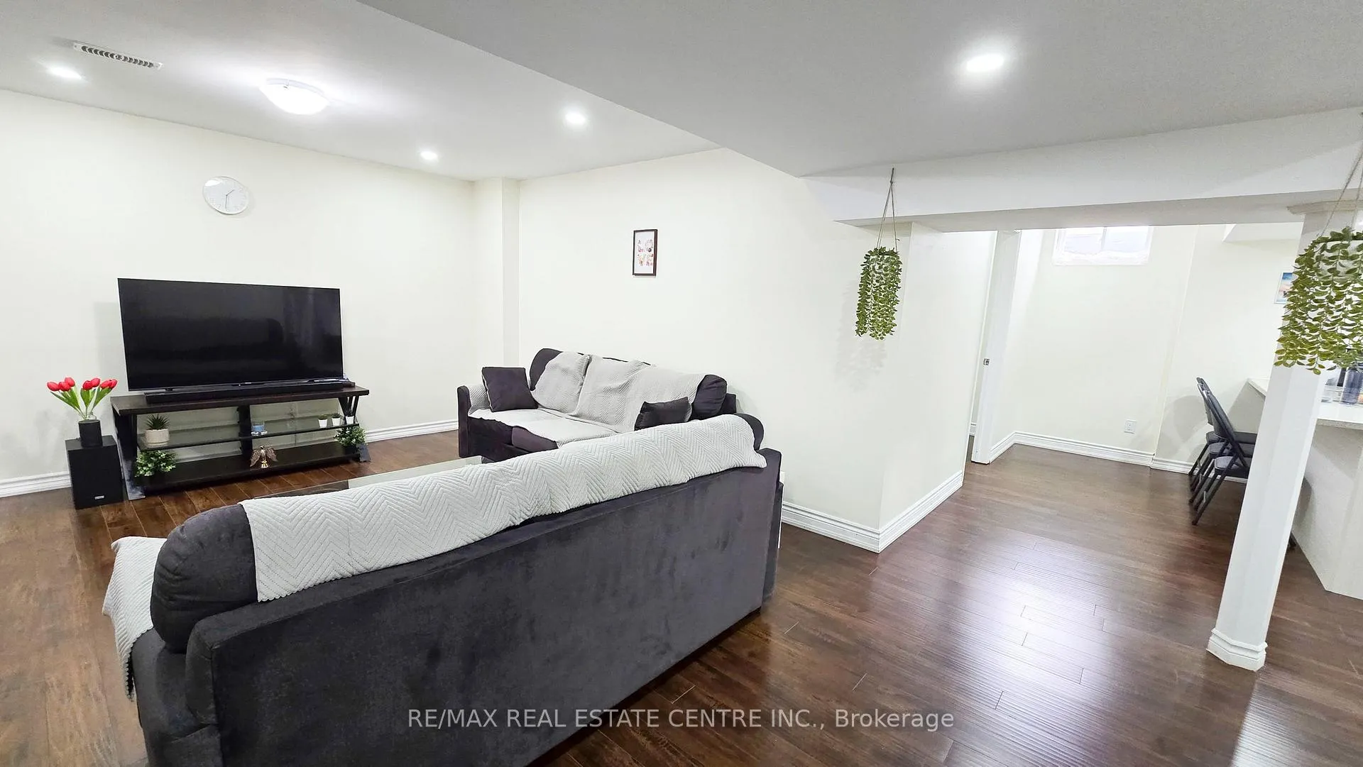 Photo 38 of 2 Buchanan Crescent, Brampton, Credit Valley — HOMEH