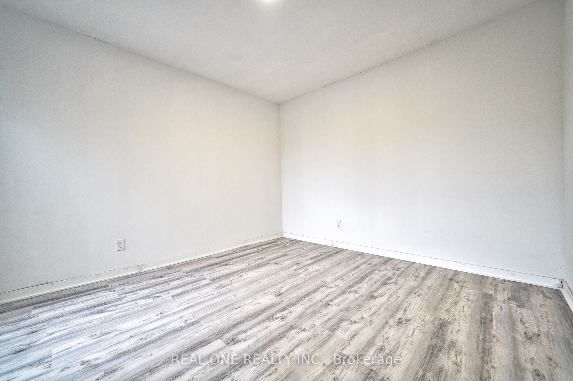 Photo 72 of Unit Upper, 19 Condor Avenue, Toronto, Blake-Jones — HOMEH