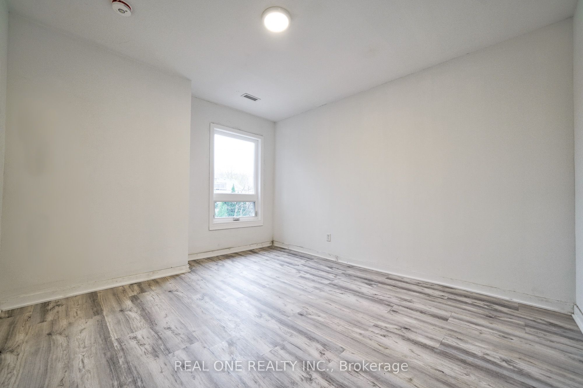 Photo 70 of Unit Upper, 19 Condor Avenue, Toronto, Blake-Jones — HOMEH