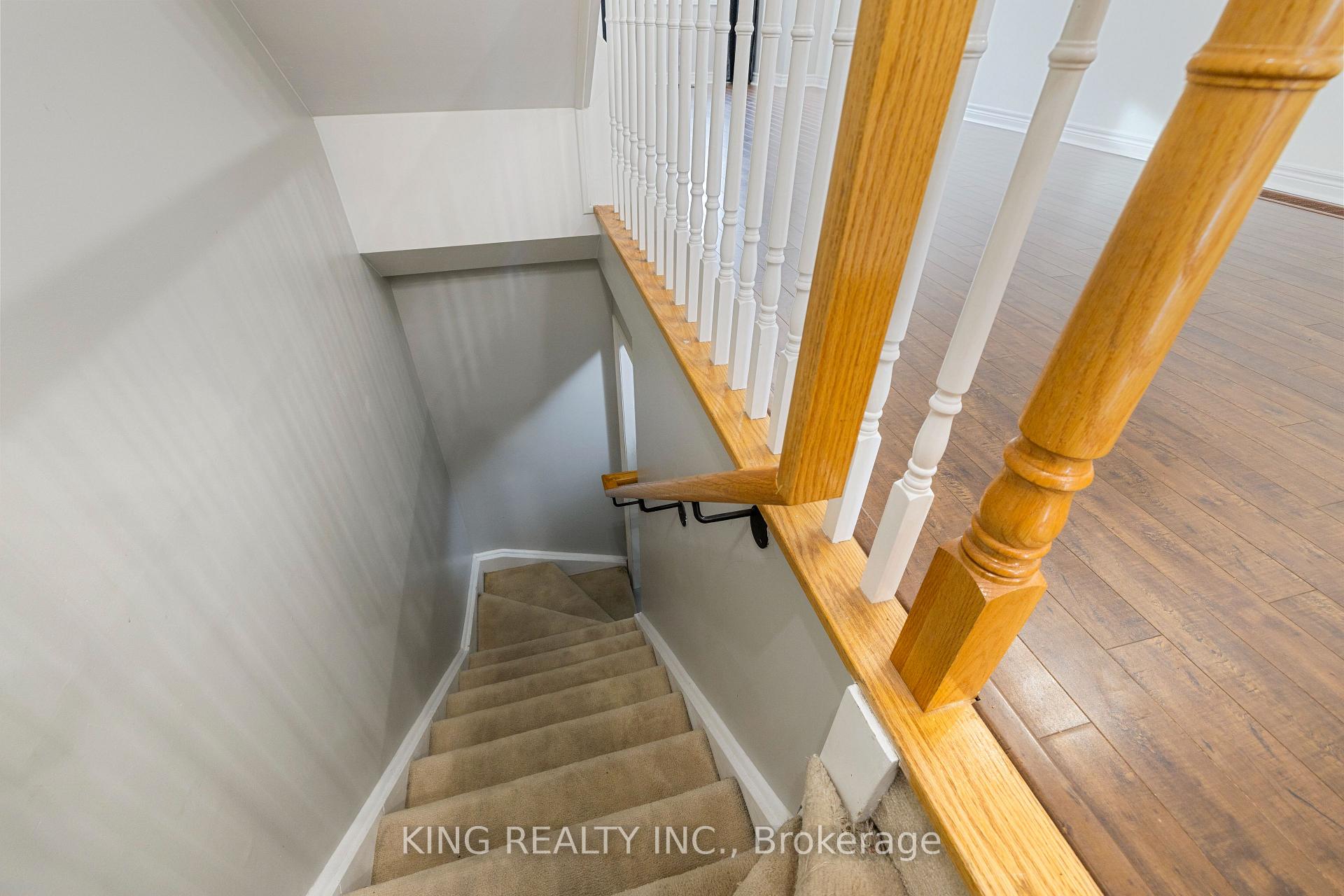 Photo 6 of 157A Galloway Road, Scarborough, West Hill — HOMEH
