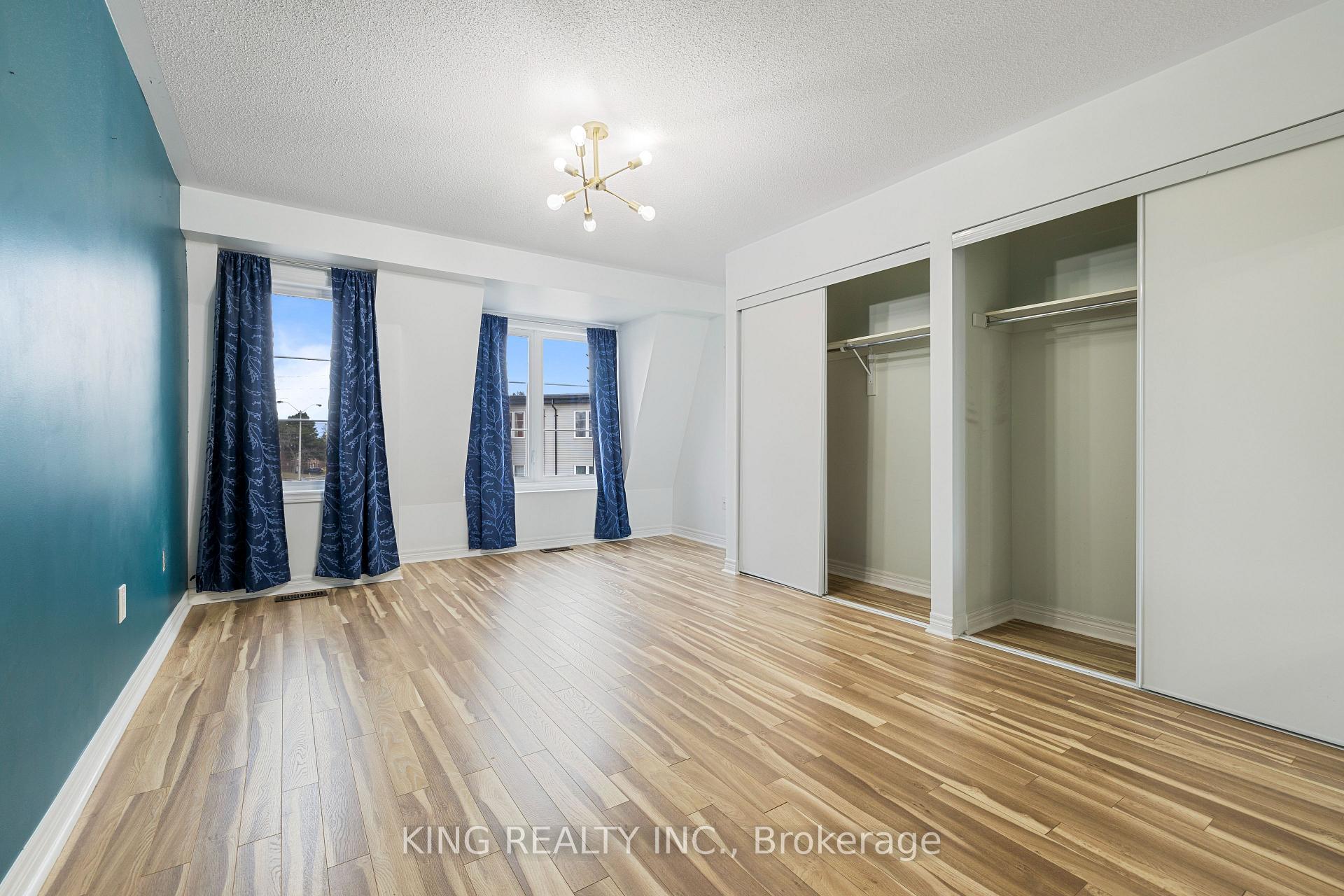 Photo 8 of 157A Galloway Road, Scarborough, West Hill — HOMEH