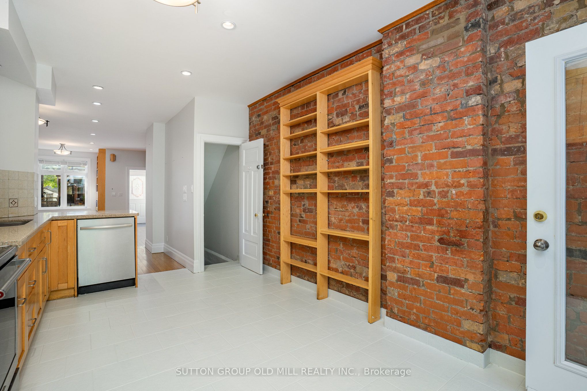 Photo 53 of 347 Gladstone Avenue, Toronto, Dufferin Grove — HOMEH