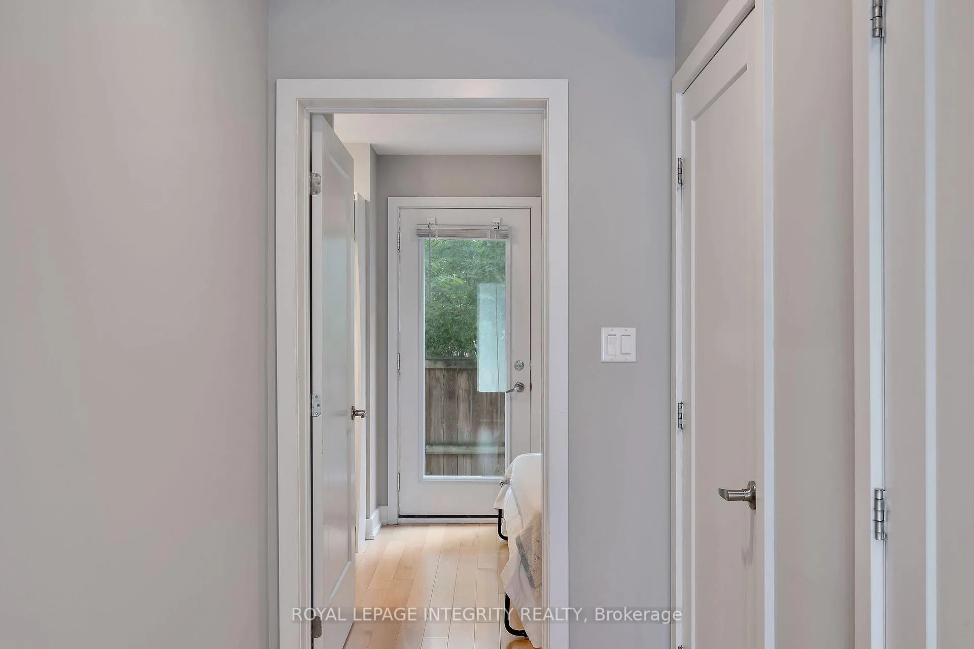 Photo 184 of 1490 Brule Avenue, Ottawa, Billings Bridge — HOMEH