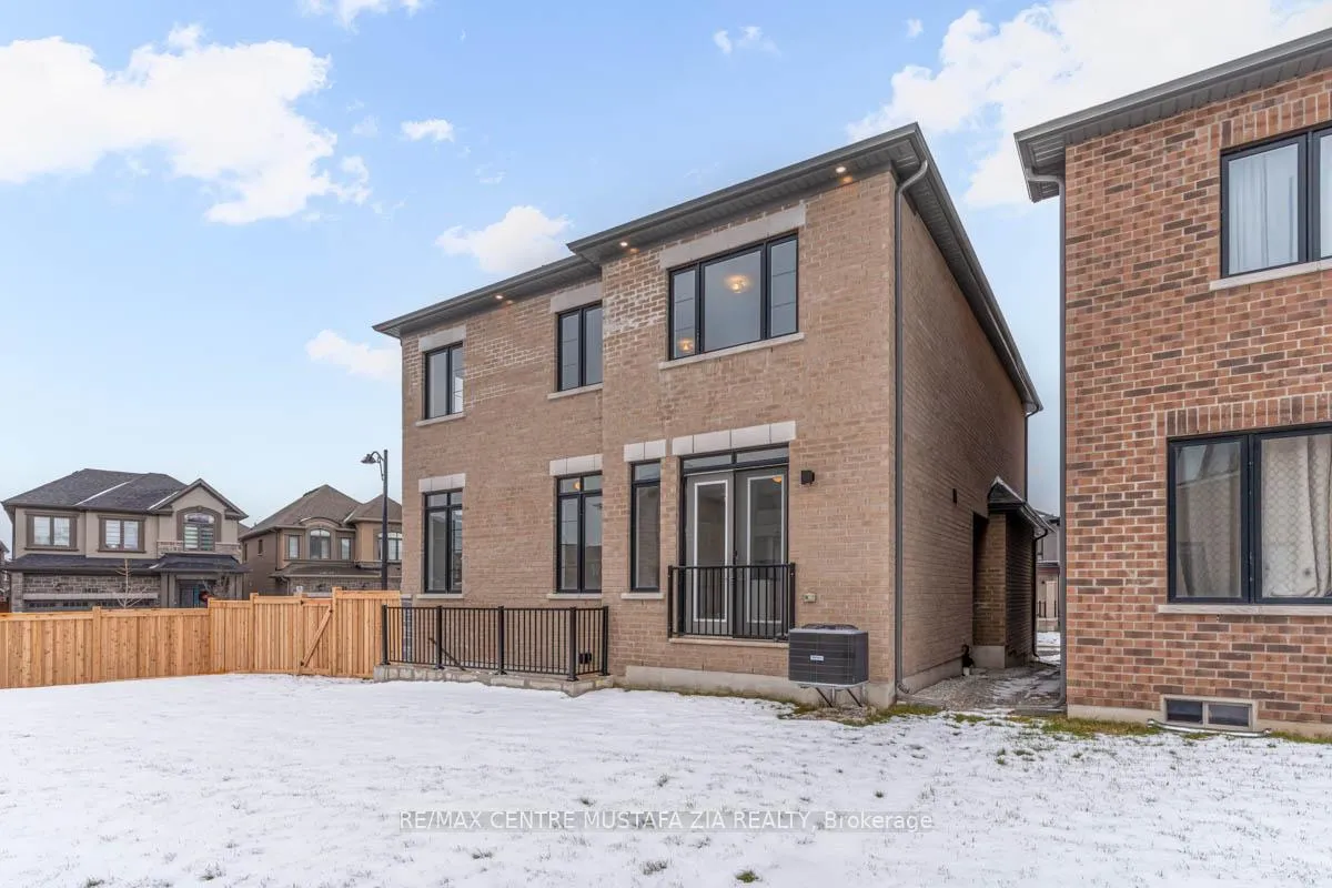 Photo 26 of 883 Plum Place, Milton, Cobban — HOMEH