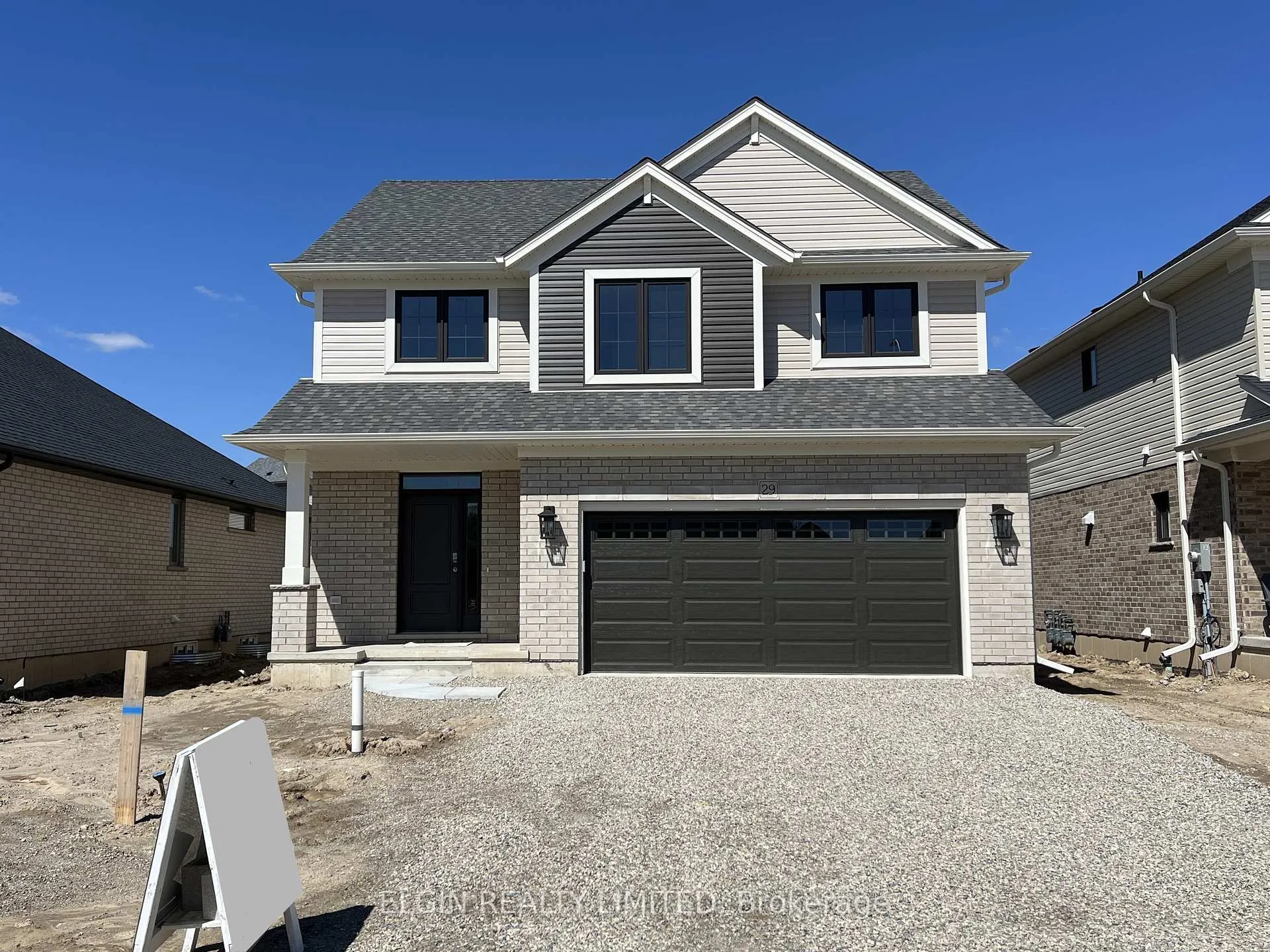 Front of 29 Hemlock Crescent