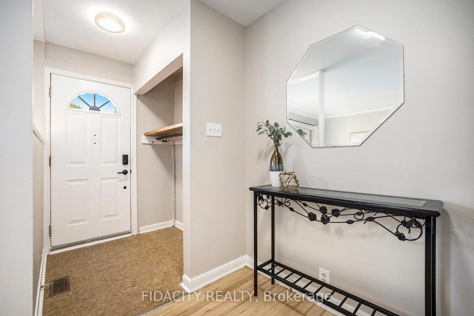 Photo 90 of 42 Stinson Avenue, Ottawa, Lynwood Village — HOMEH
