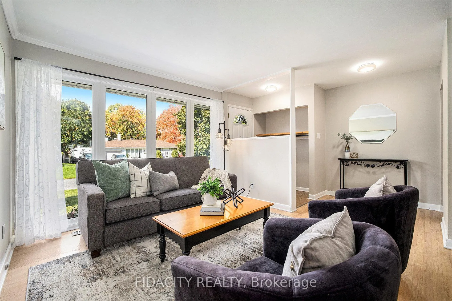 Photo 156 of 42 Stinson Avenue, Ottawa, Lynwood Village — HOMEH